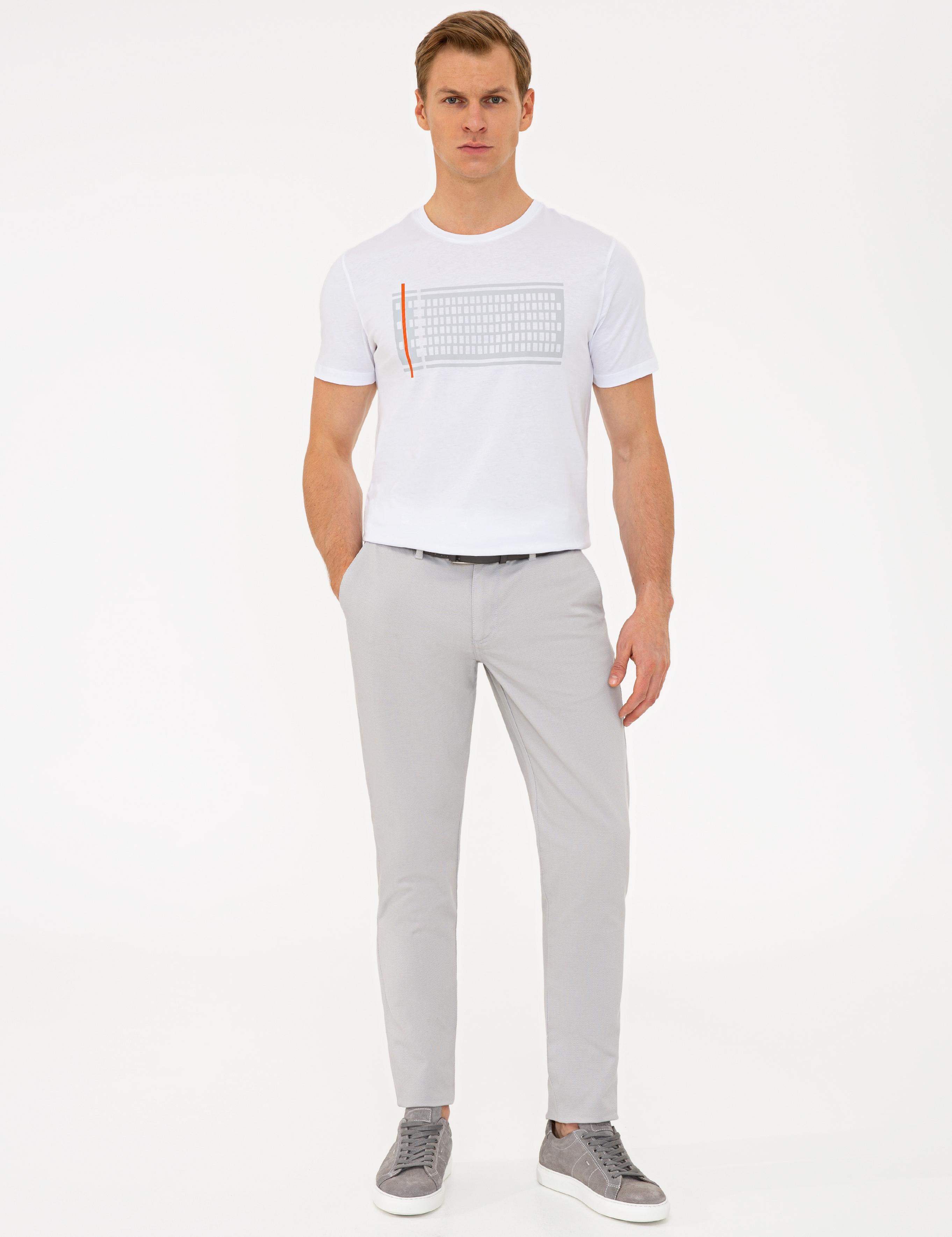 Beyaz Slim Fit Baskılı Bisiklet Yaka Tişört