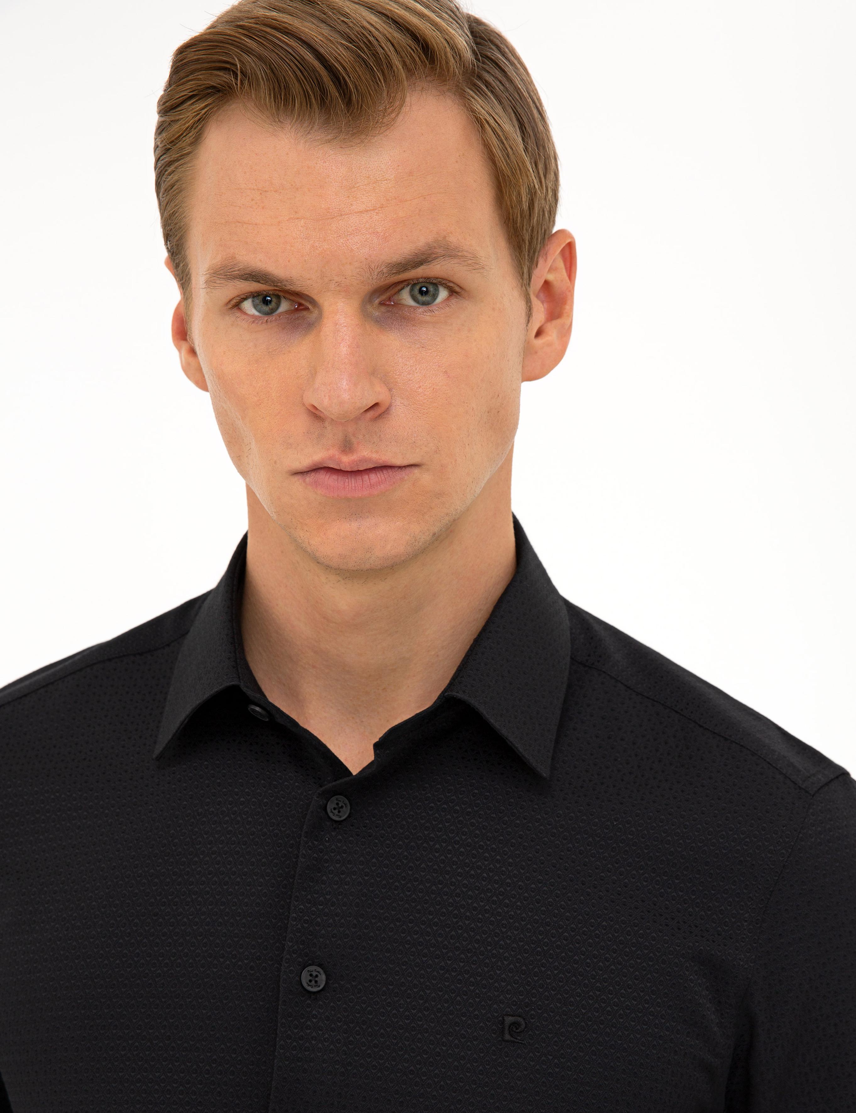 Siyah Slim Fit Armürlü Gömlek