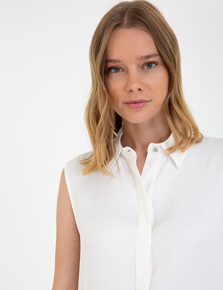 Beyaz Regular Fit Kısa Kollu Gömlek - 50241698001