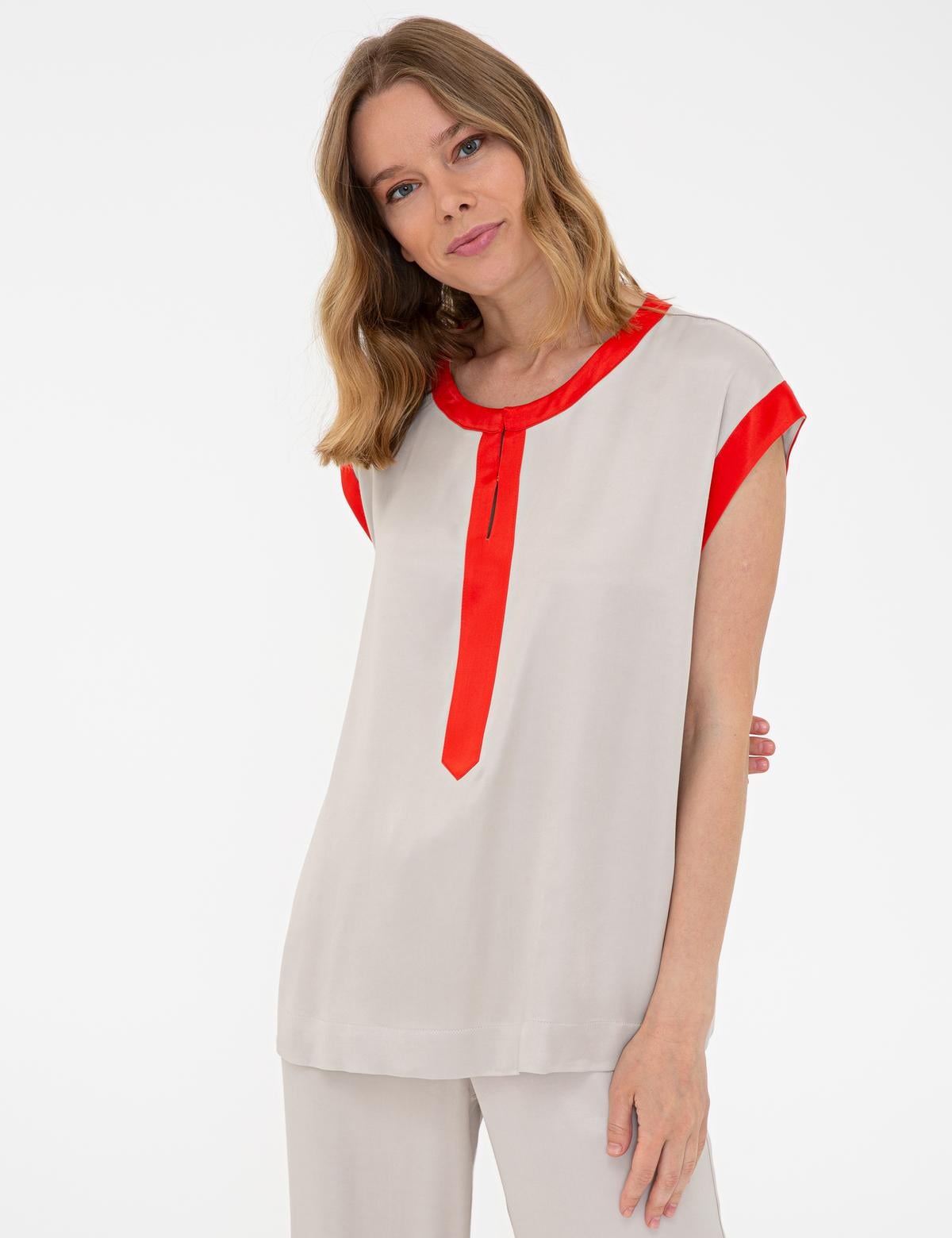 Gri Kolsuz Bluz - 50243777004