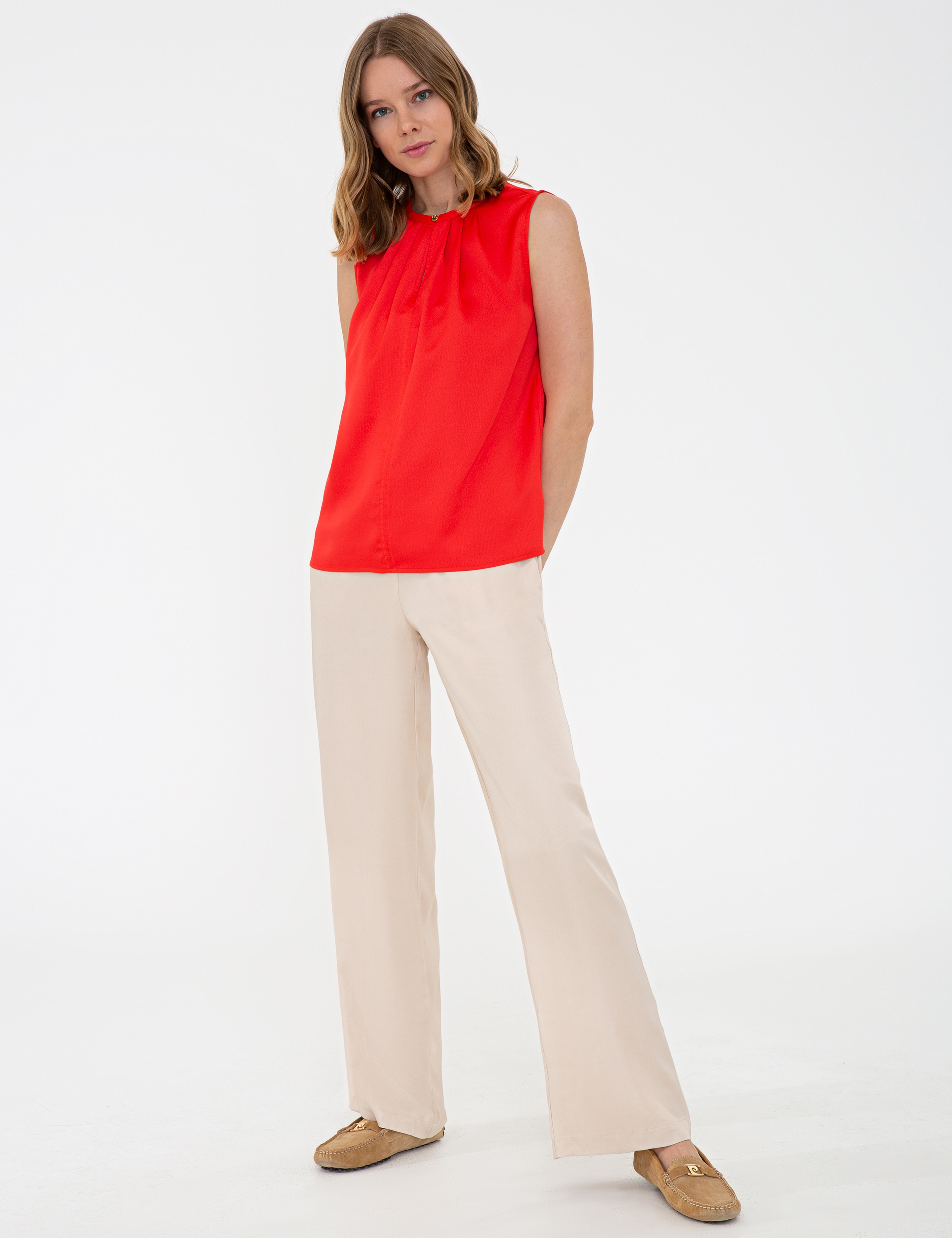 Nar Çiçeği Regular Fit Kolsuz Bluz - Image 5