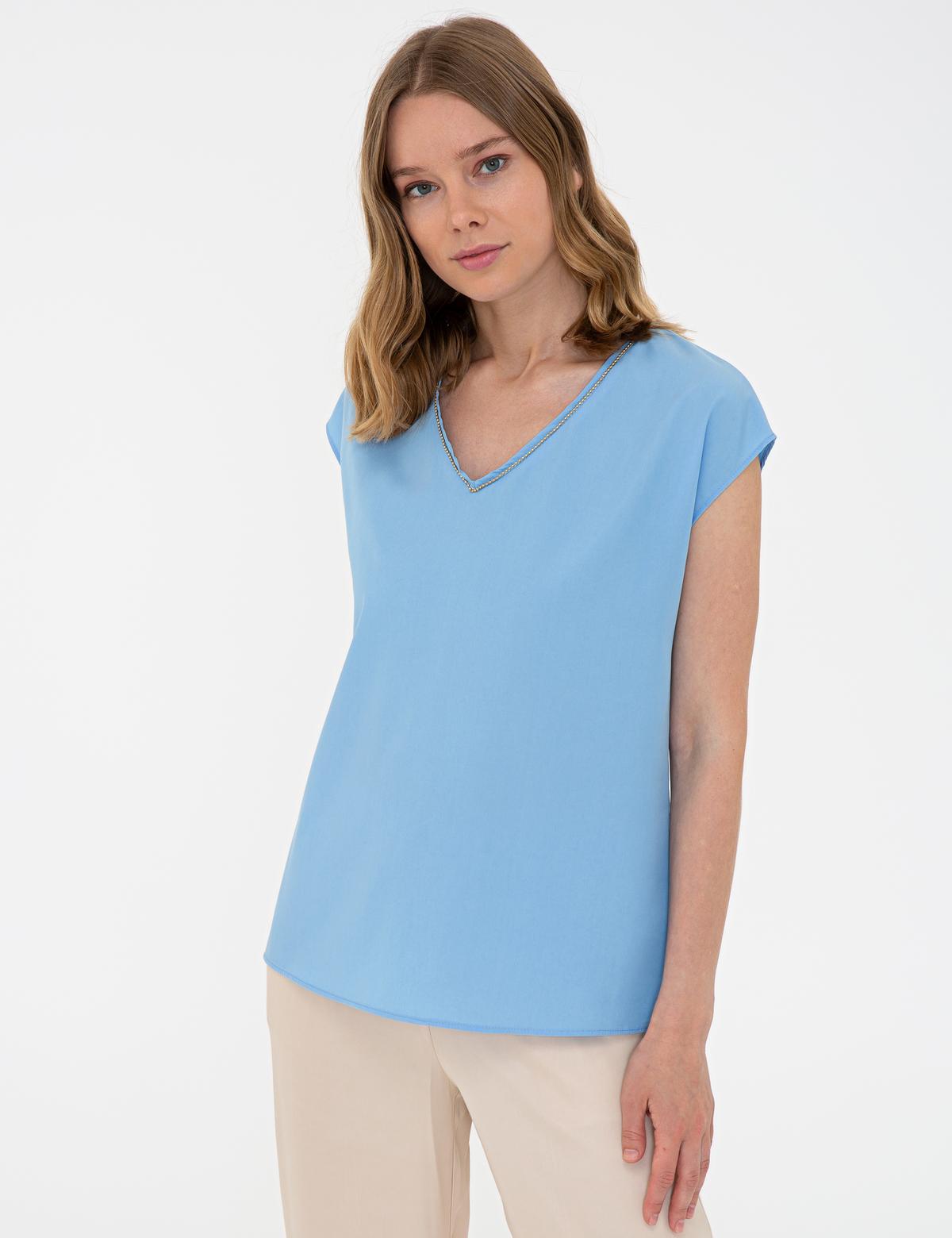 Mavi Kısa Kollu V Yaka Bluz - 50243753011