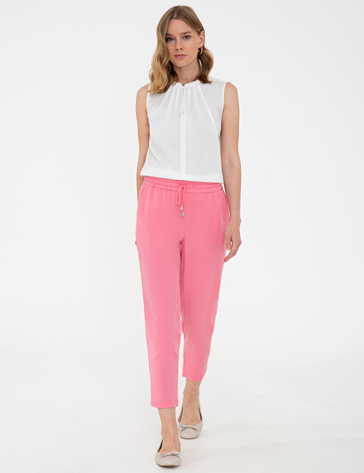 Pembe Rahat Kesim Kanvas Pantolon - 50243893010