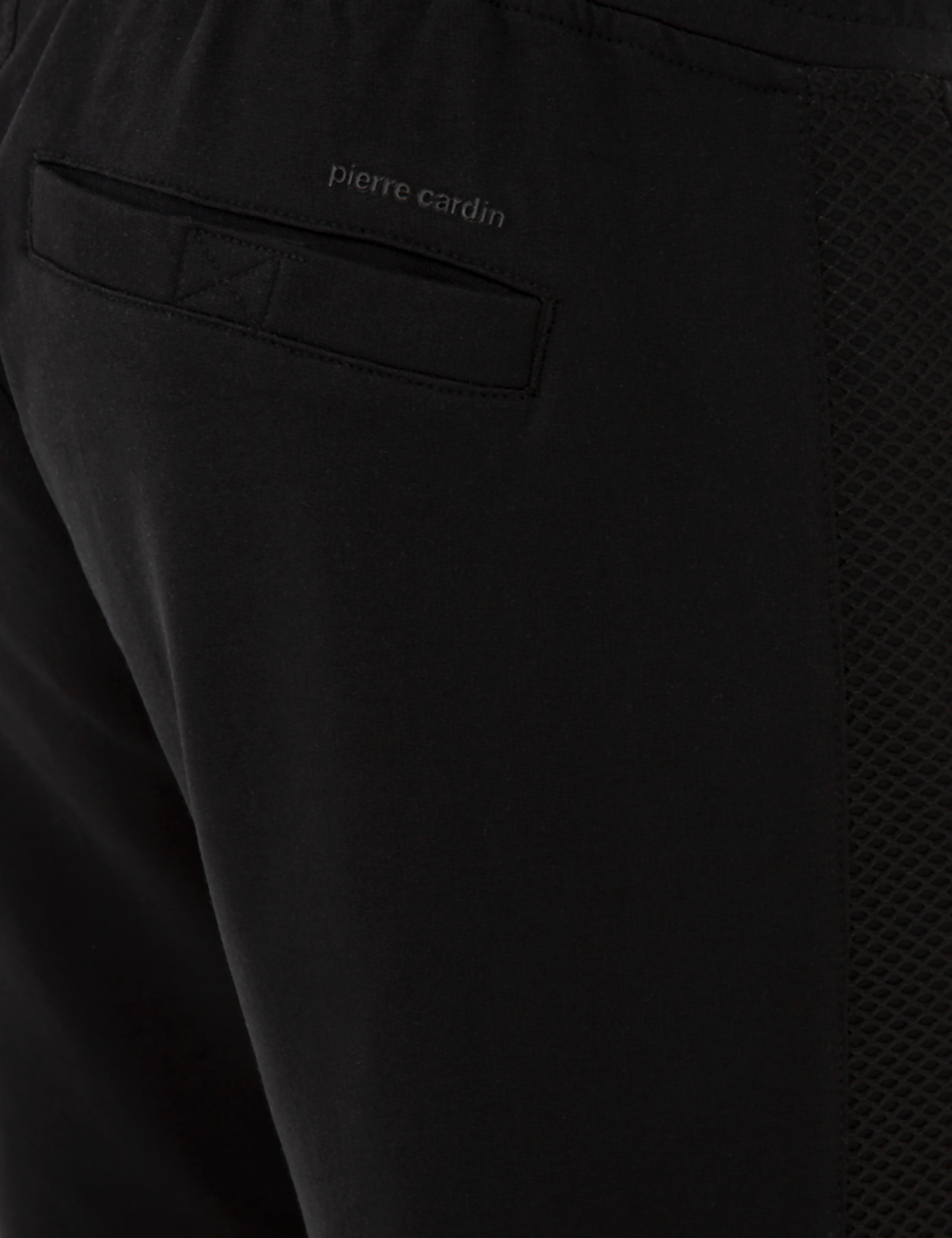 Siyah Standart Fit Örme Şort