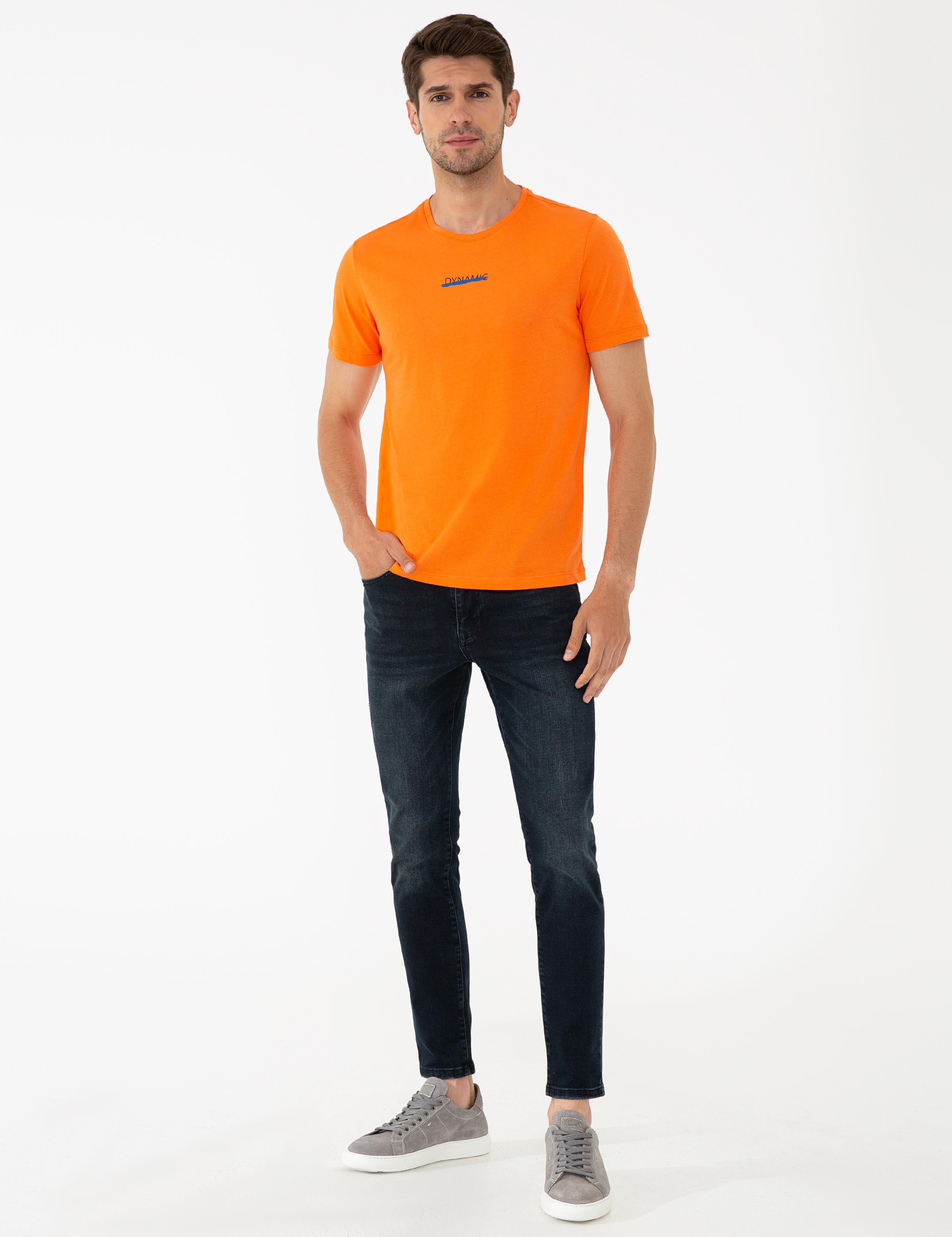 Turuncu Slim Fit Dynamic Baskılı Bisiklet Yaka Tişört