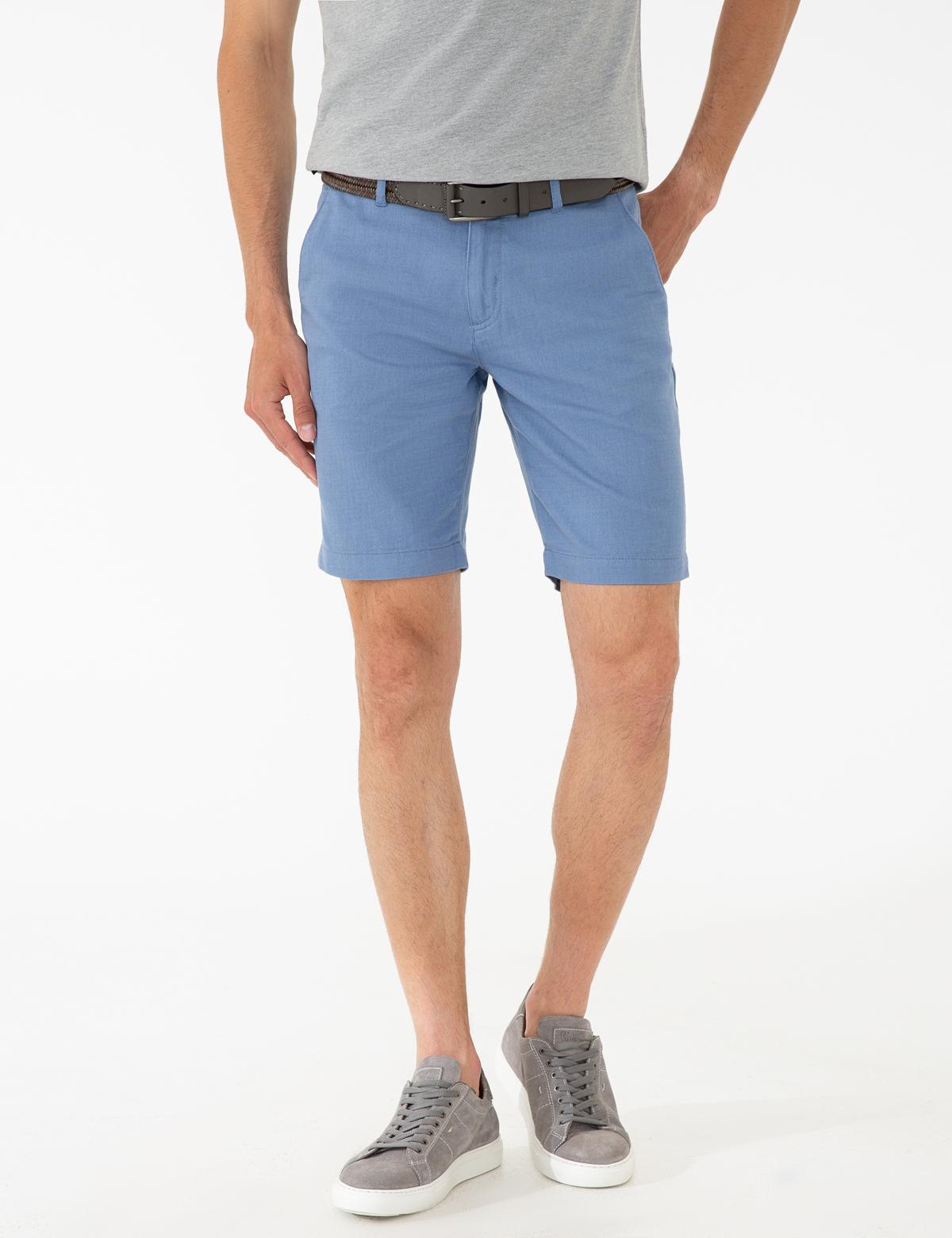 Mavi Standart Fit Bermuda Şort - 50240929002