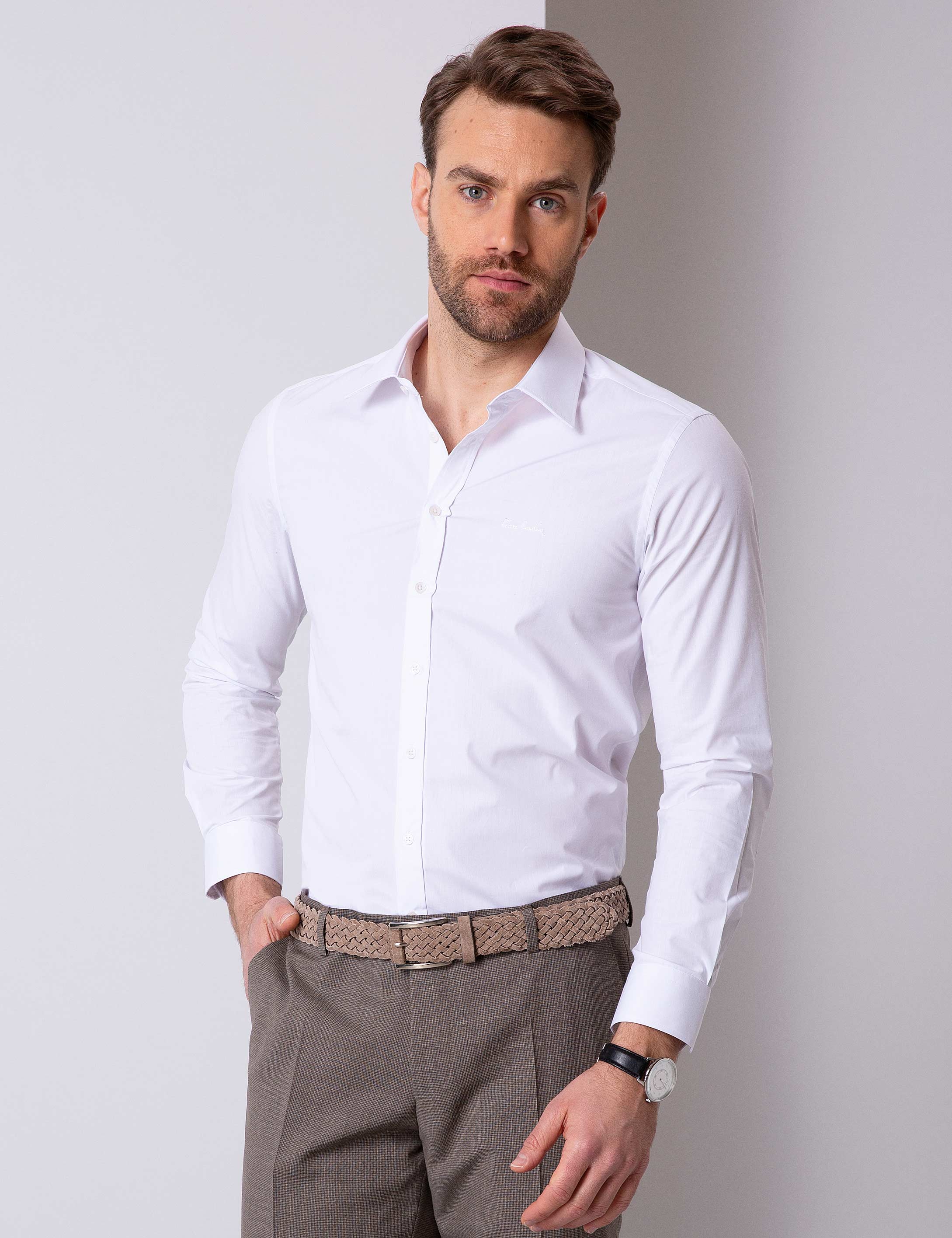 Beyaz Slim Fit Uzun Kollu Basic Gömlek