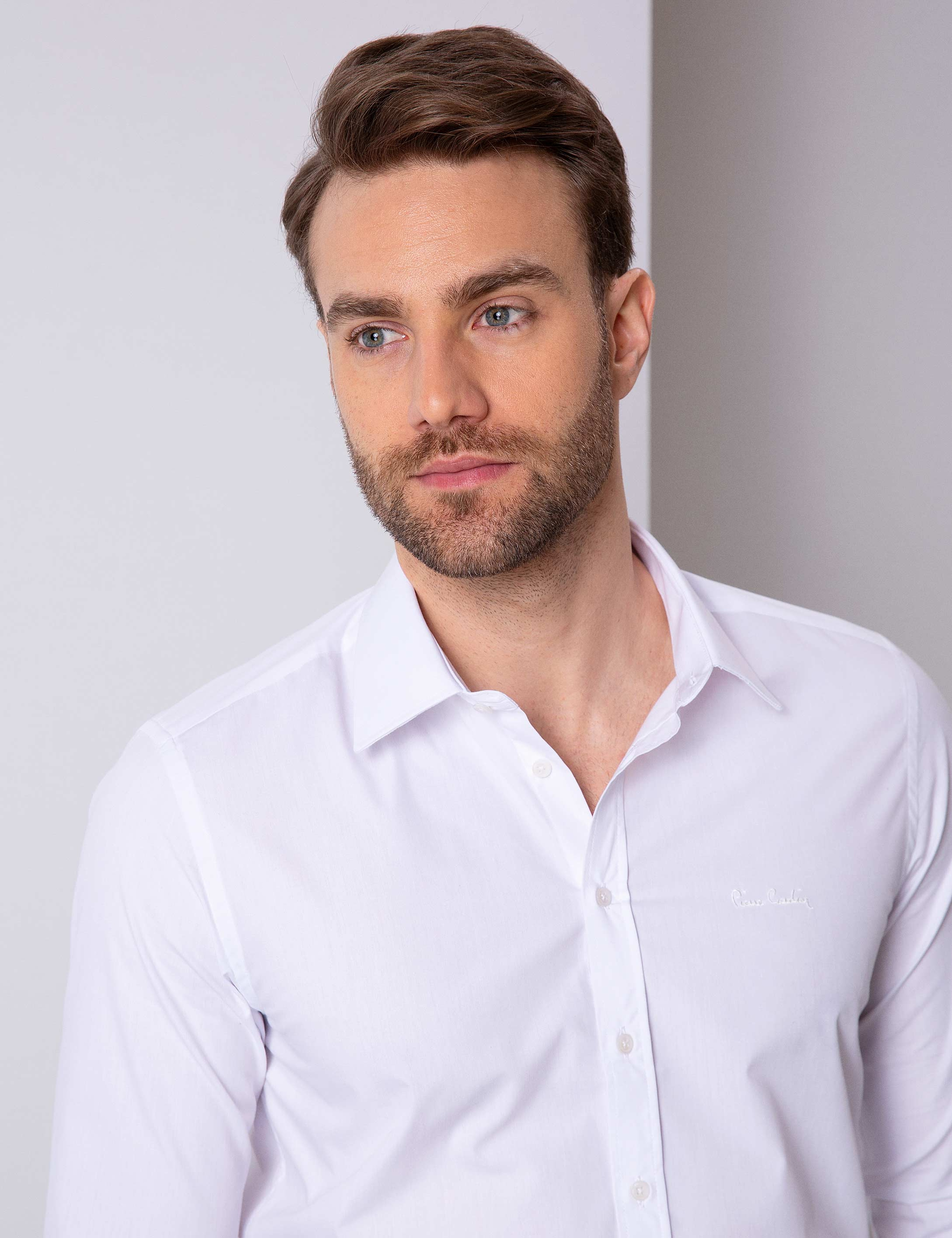 Beyaz Slim Fit Uzun Kollu Basic Gömlek - Image 3