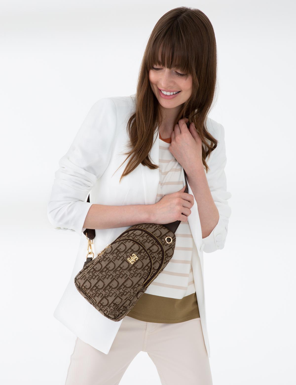 Kahverengi Çapraz Çanta