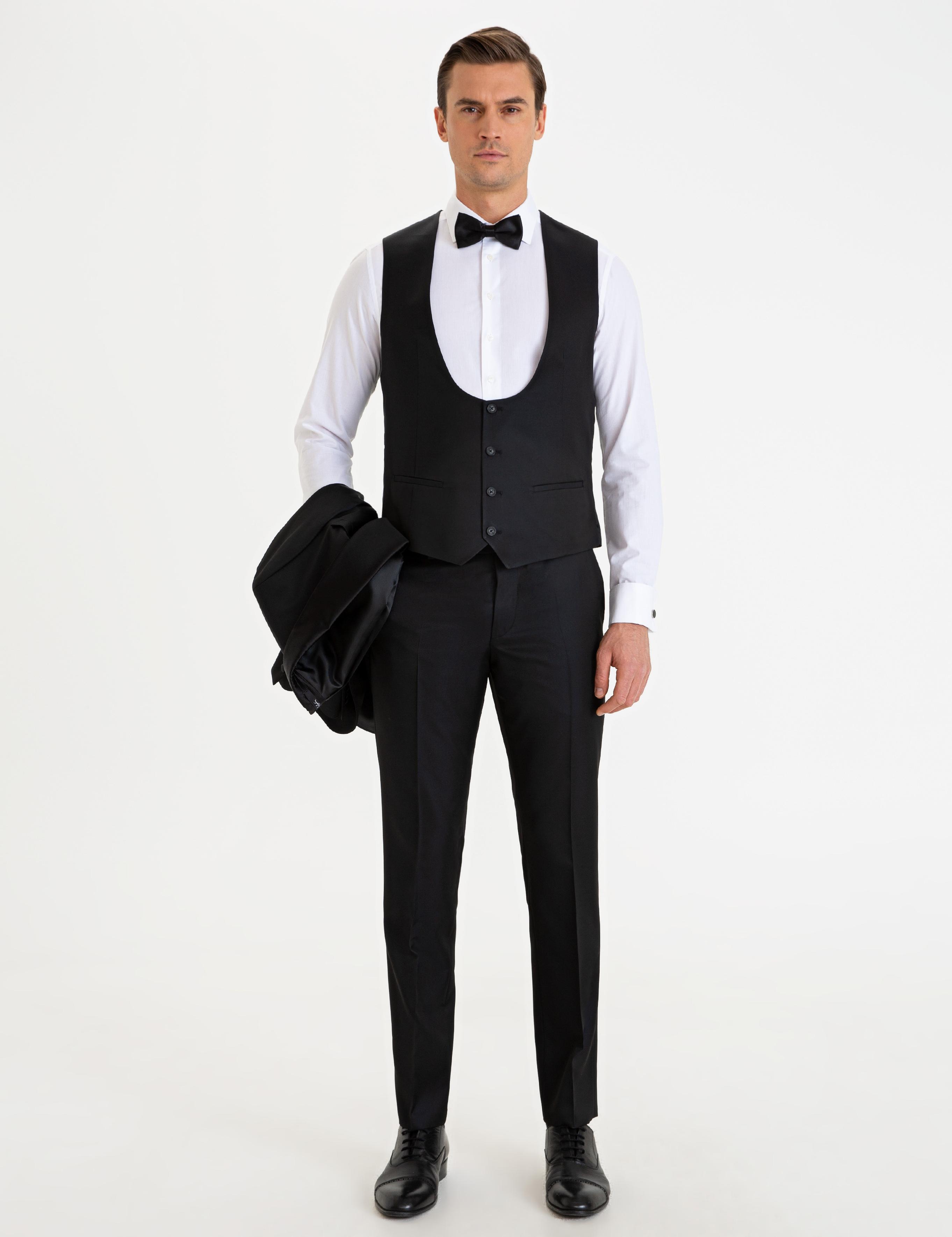 Siyah Yelekli Damatlık Smokin