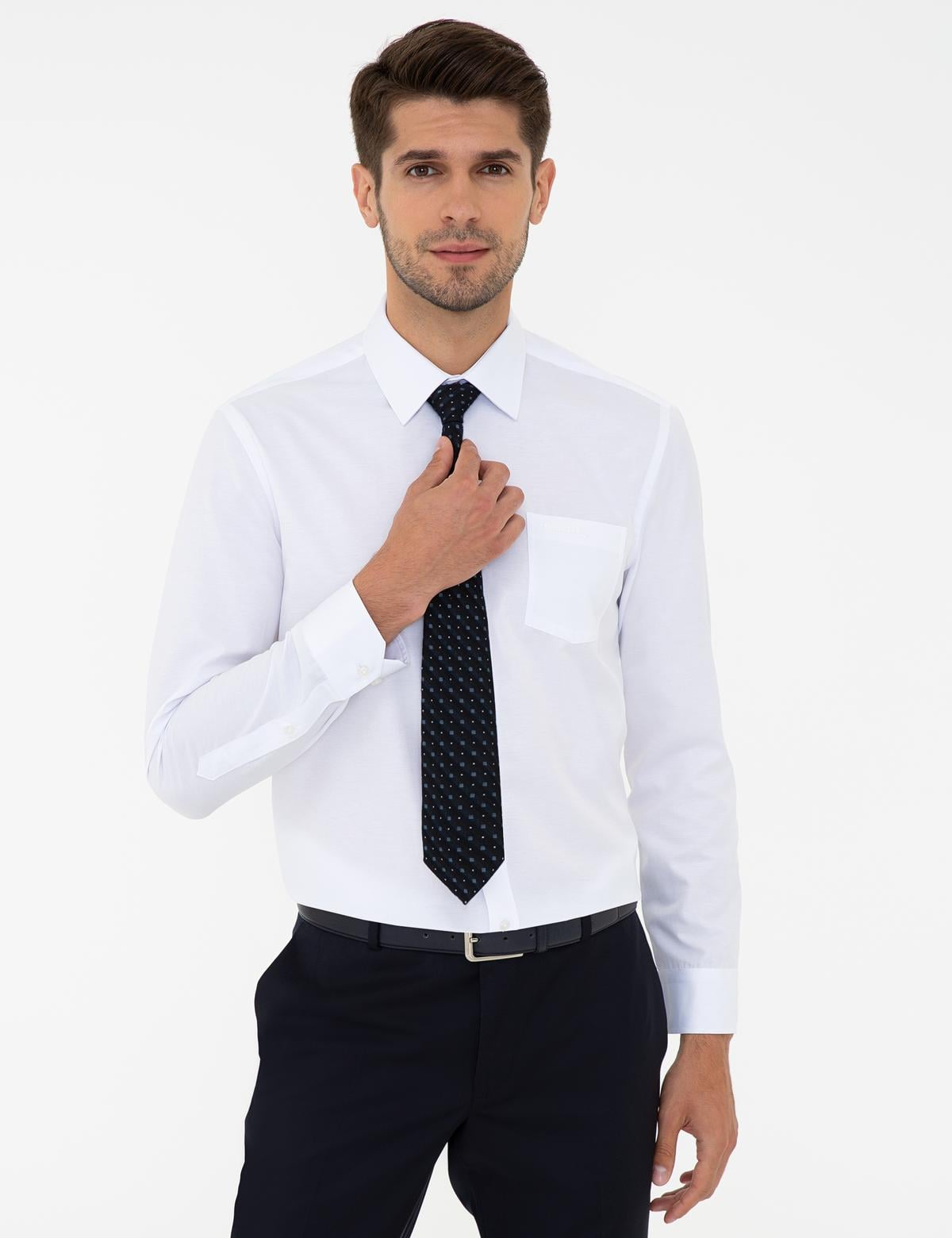 Beyaz Regular Fit Uzun Kollu Basic Gömlek