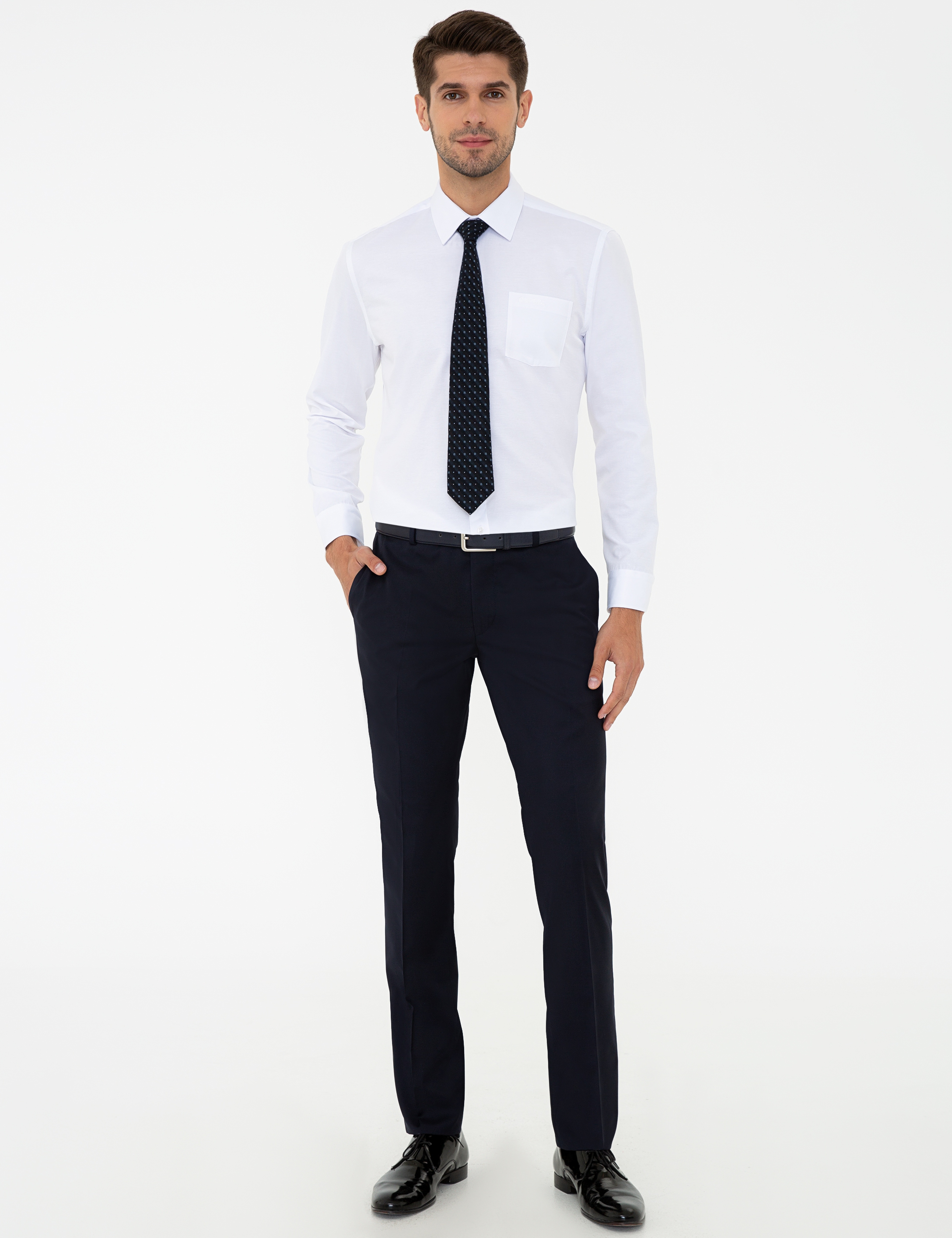 Beyaz Regular Fit Uzun Kollu Basic Gömlek - Image 4