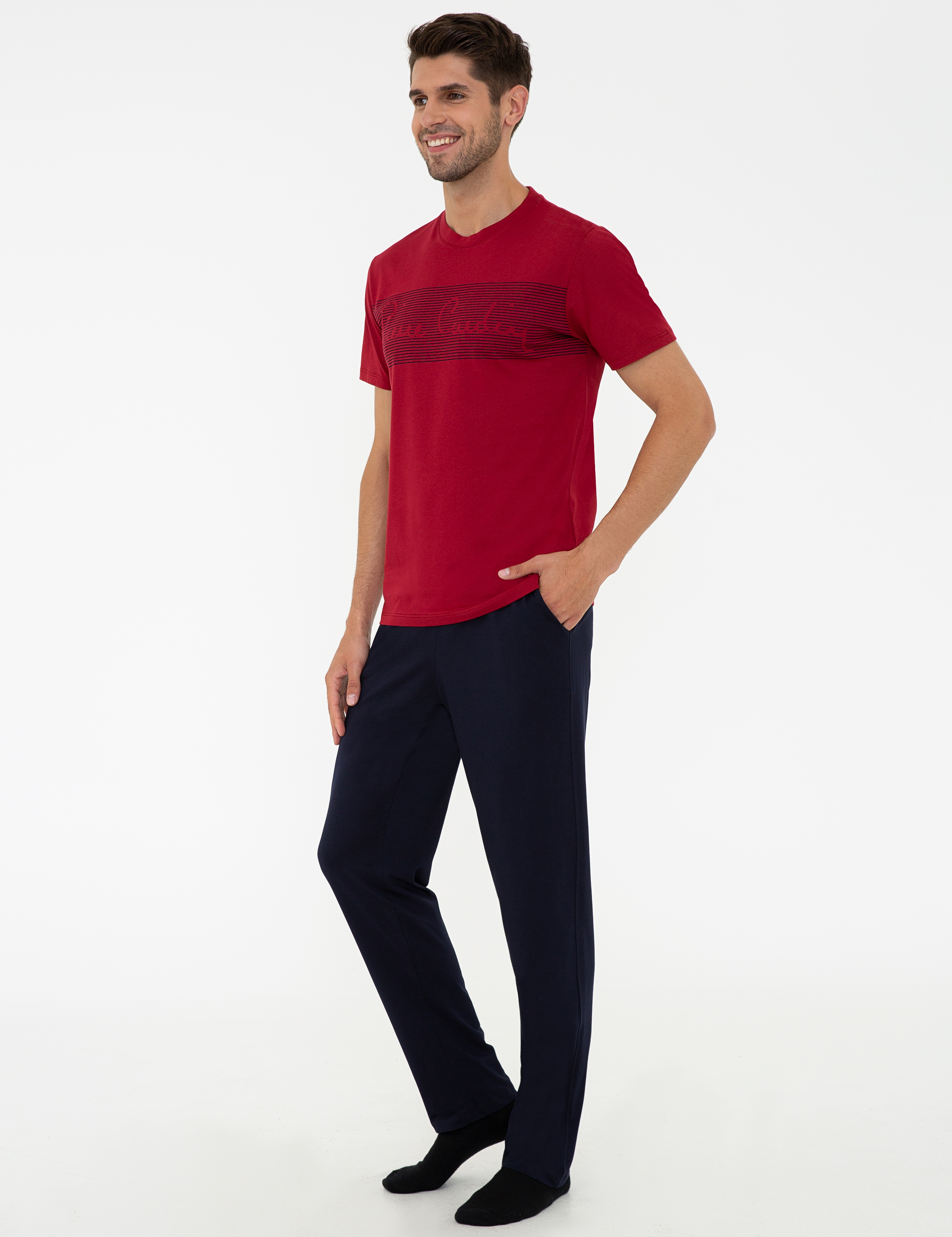 Kırmızı Pijama Takımı