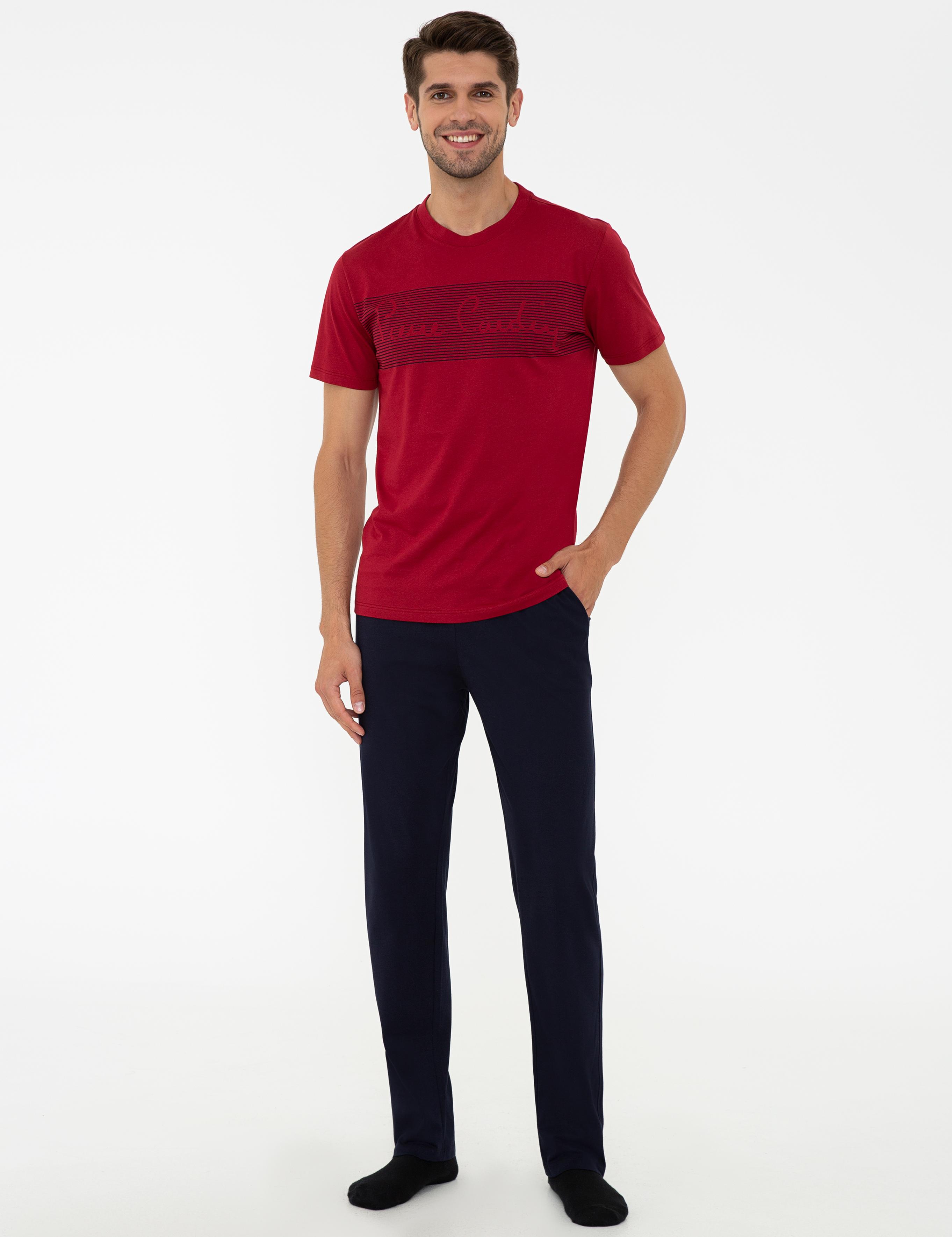 Kırmızı Pijama Takımı