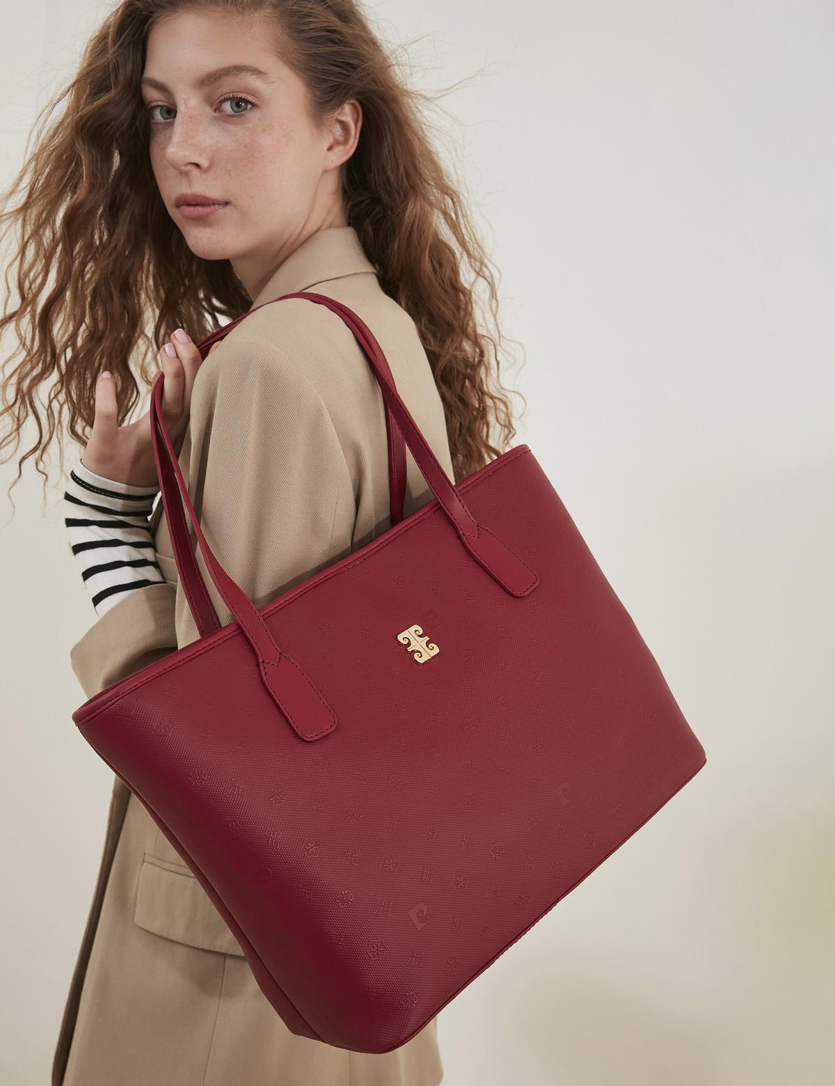 Kırmızı Omuz Çantası