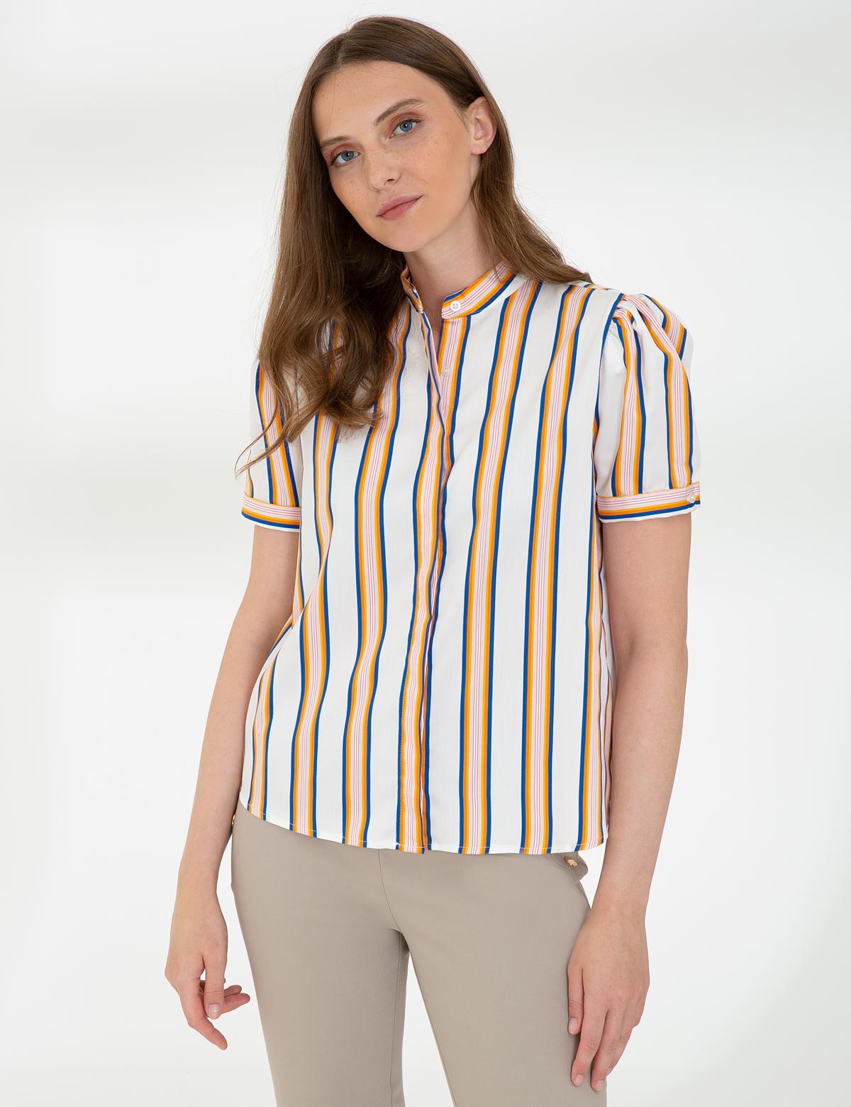 Beyaz Kısa Kollu Gömlek - 50243754002