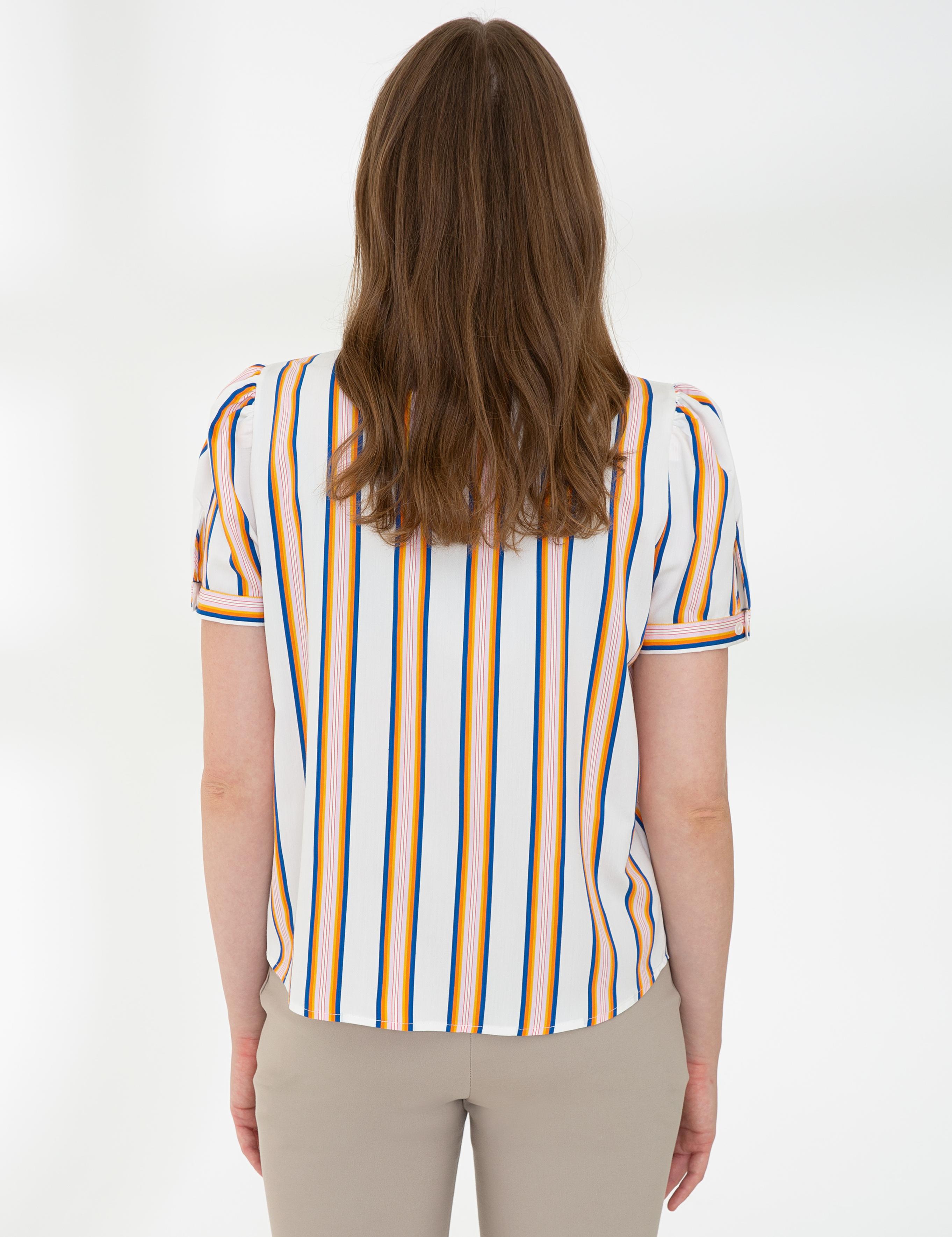 Beyaz Kısa Kollu Gömlek