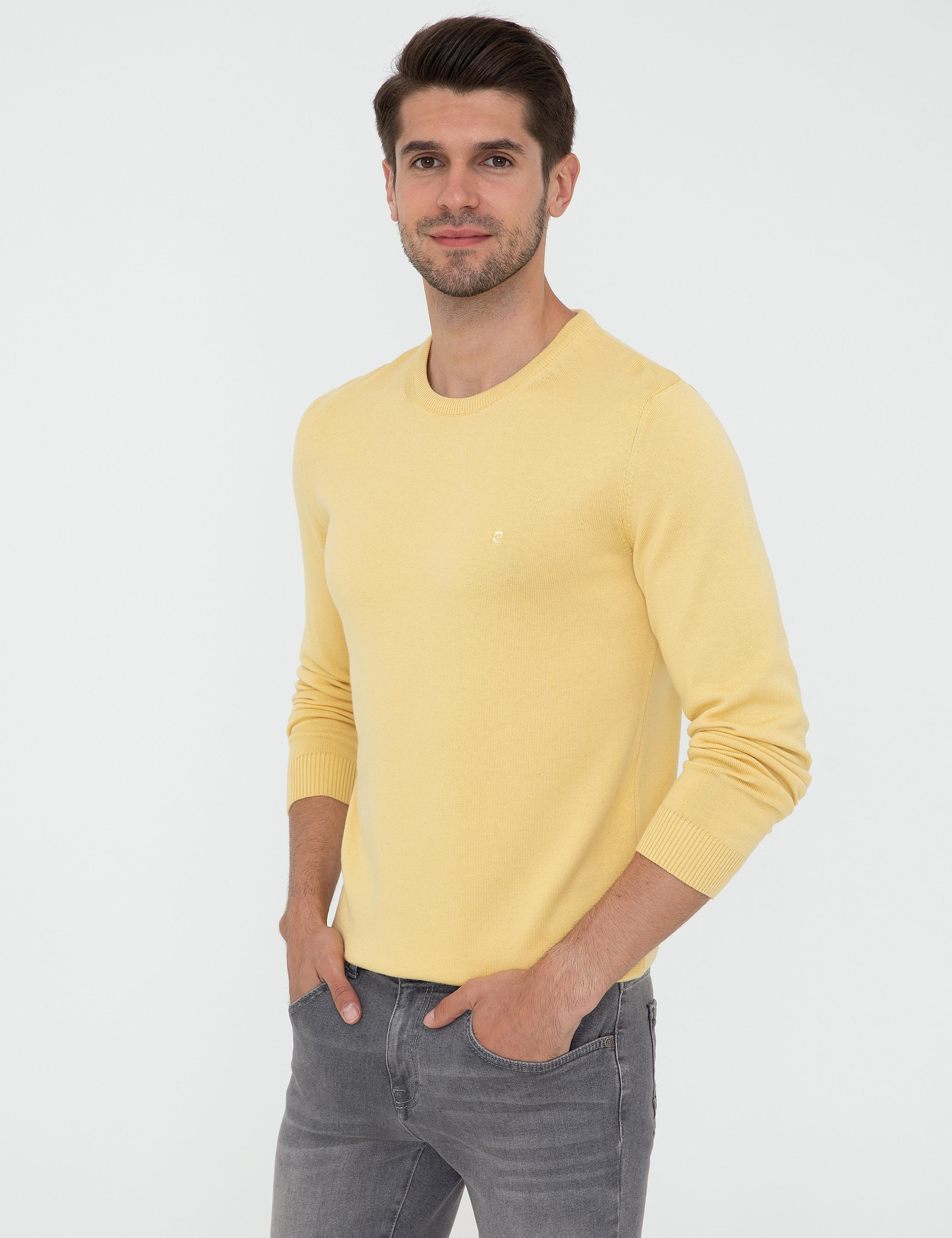 Açık Sarı Slim Fit Bisiklet Yaka Basic Triko Kazak