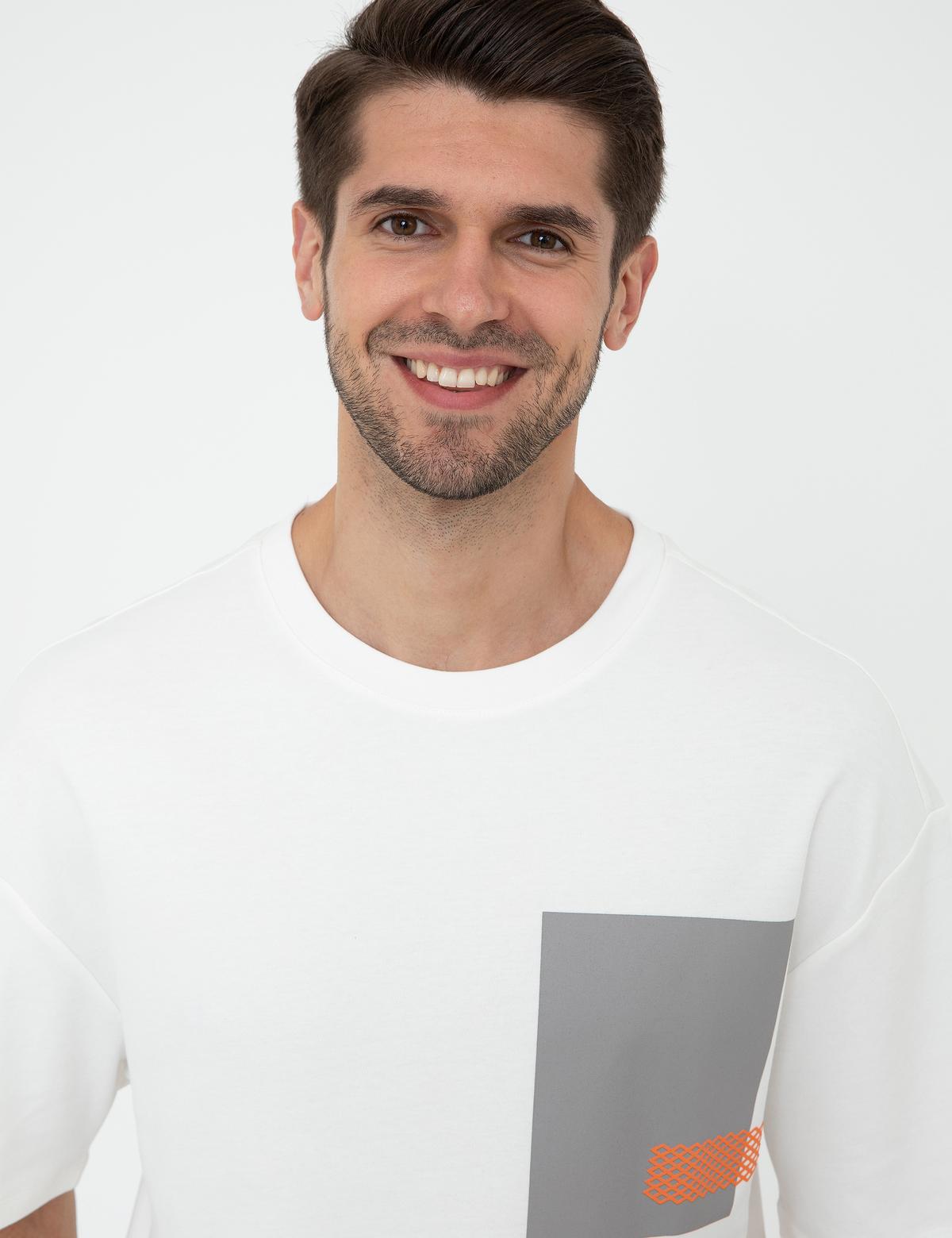 Ekru Oversize Bisiklet Yaka Tişört - 50240516007