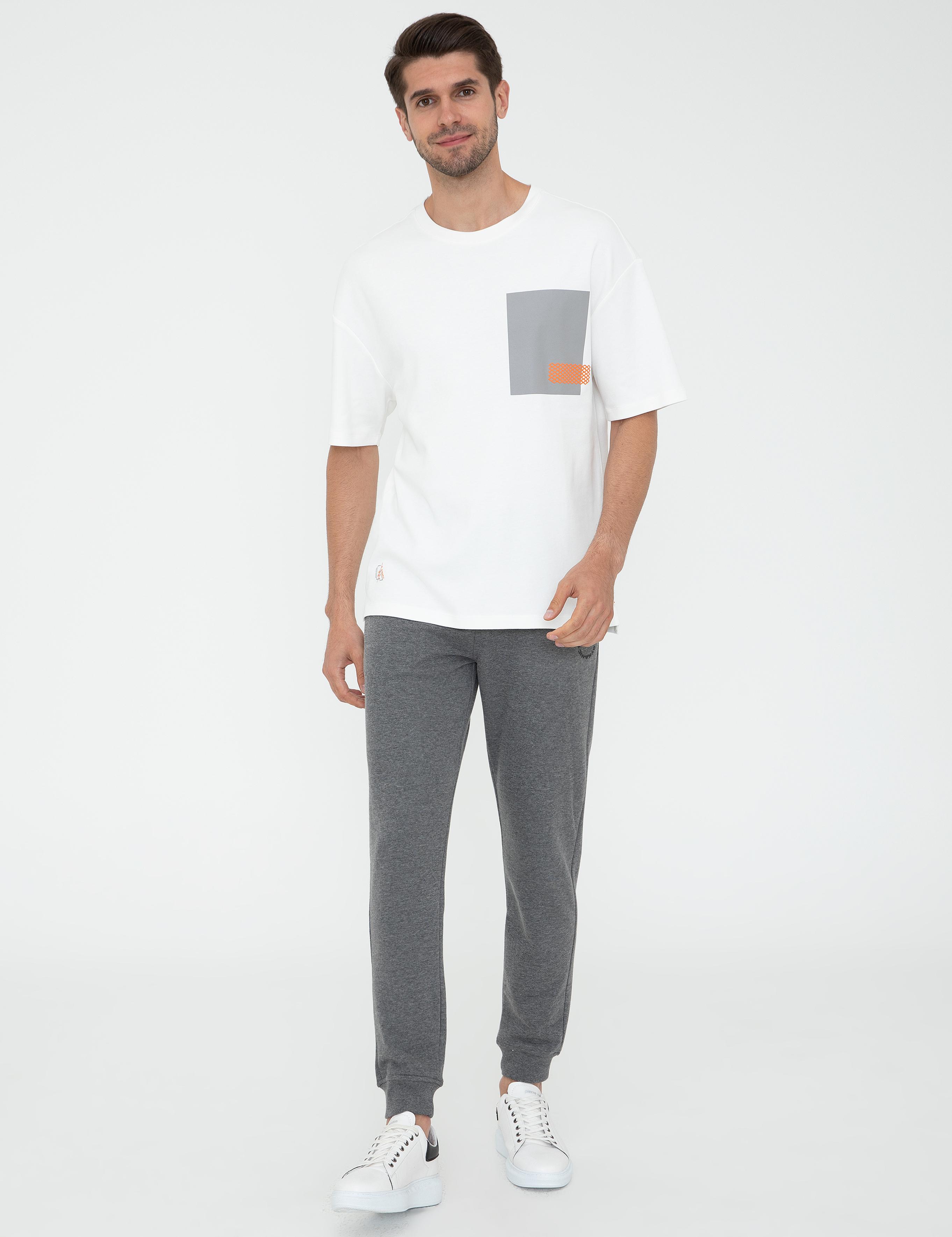 Ekru Oversize Bisiklet Yaka Tişört