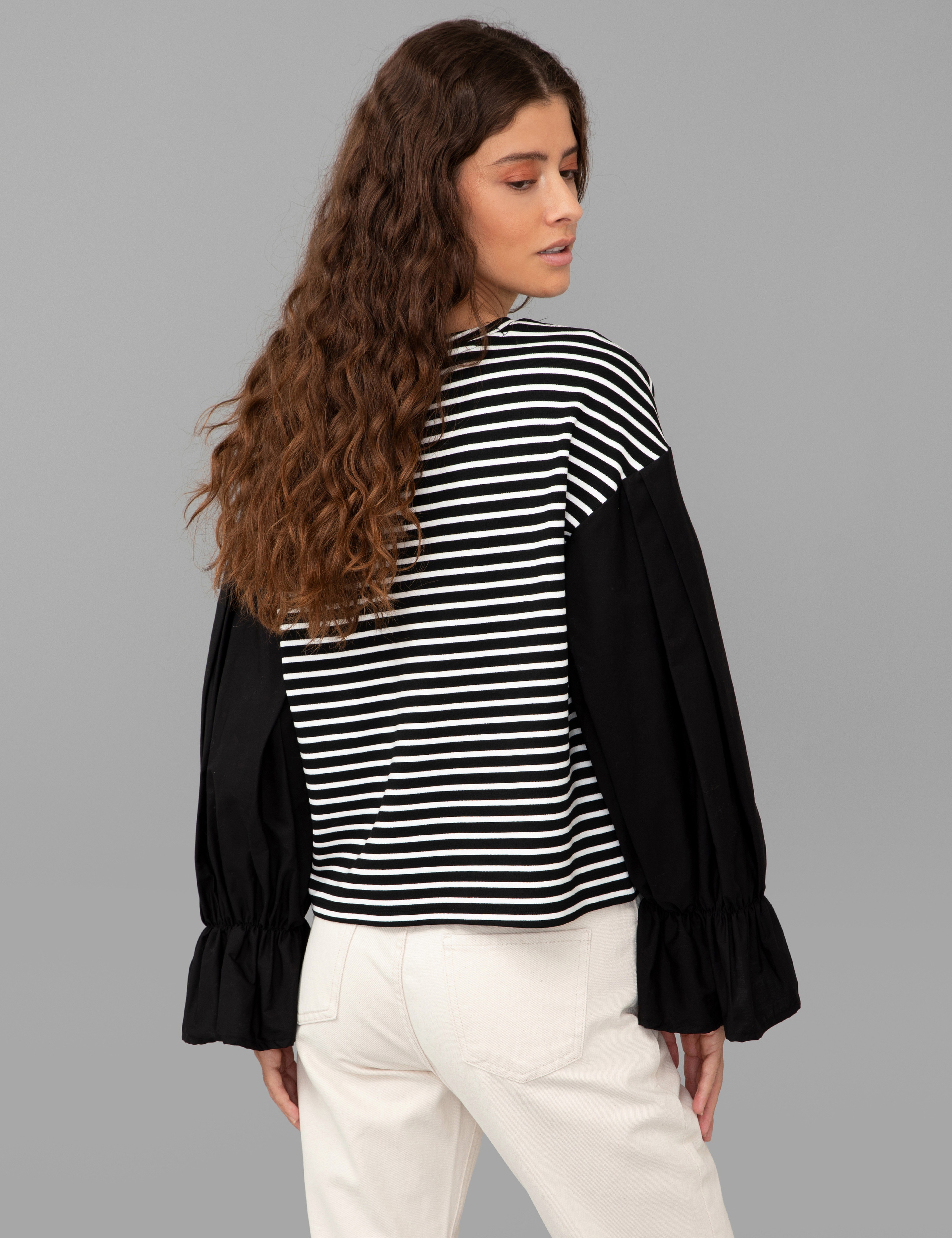 Siyah Comfort Fit Sweatshirt