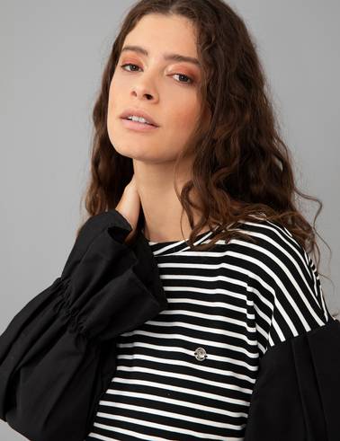 Siyah Comfort Fit Sweatshirt