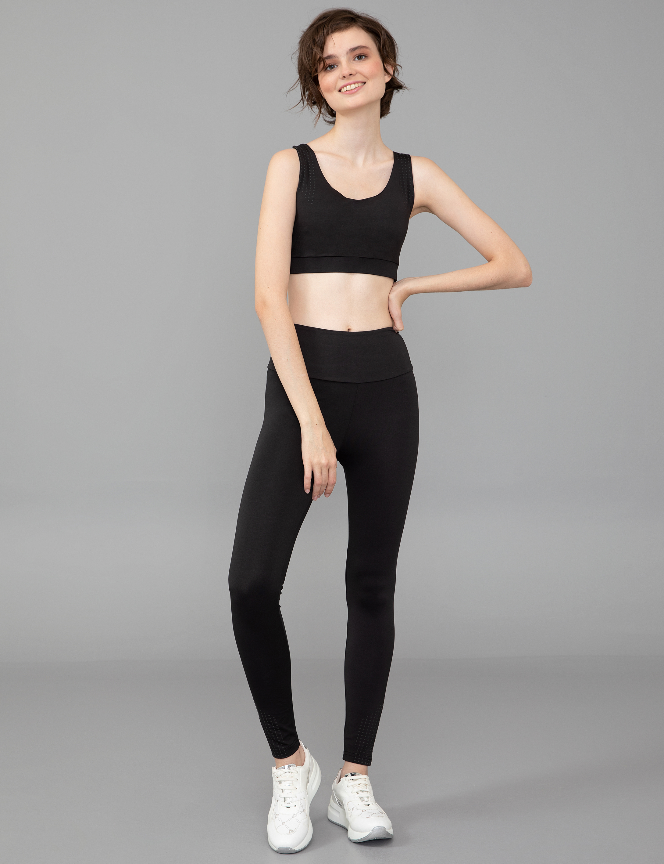 Siyah Crop Top Bustiyer - Image 4