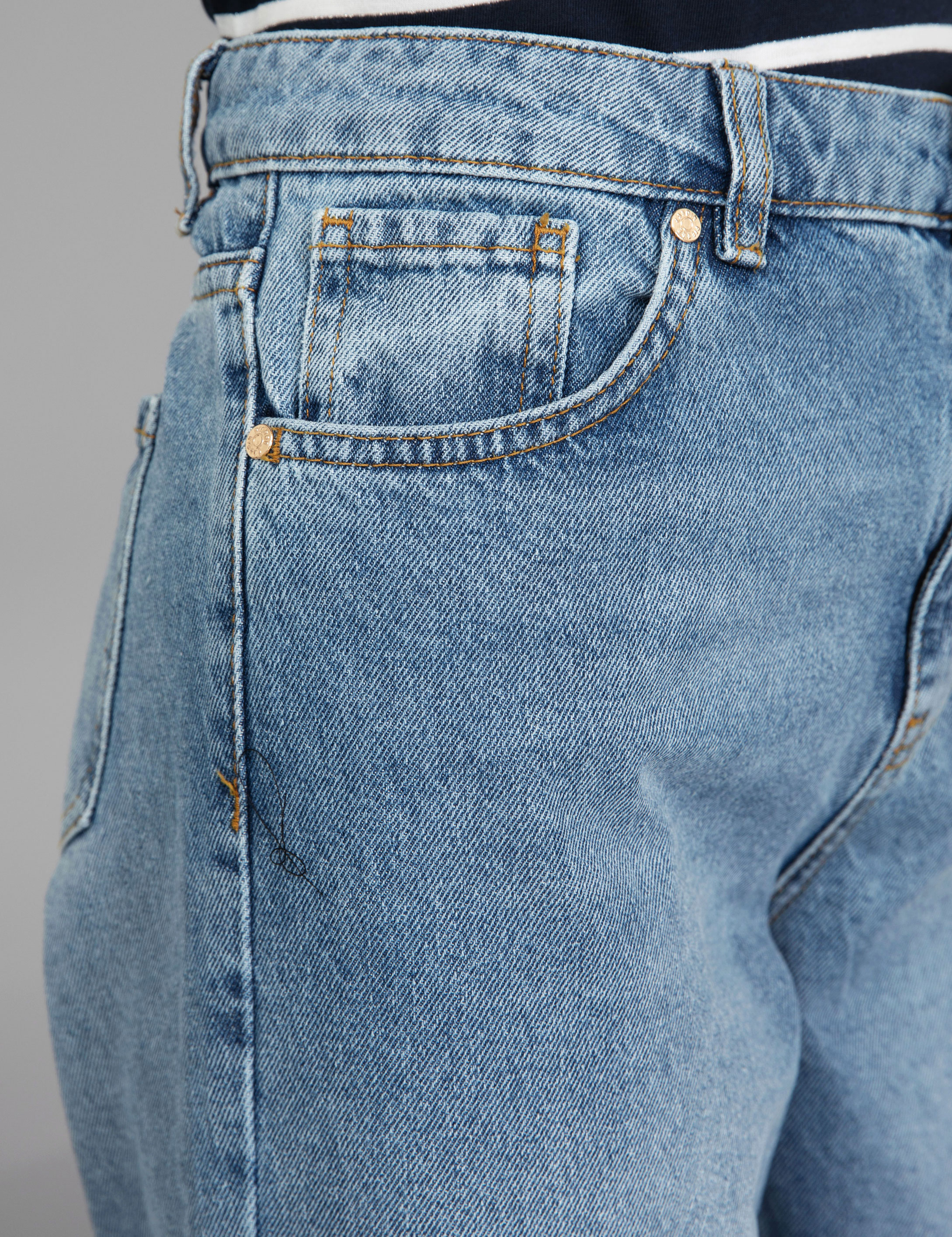 Mavi Flare Fit Jean Pantolon - Image 5