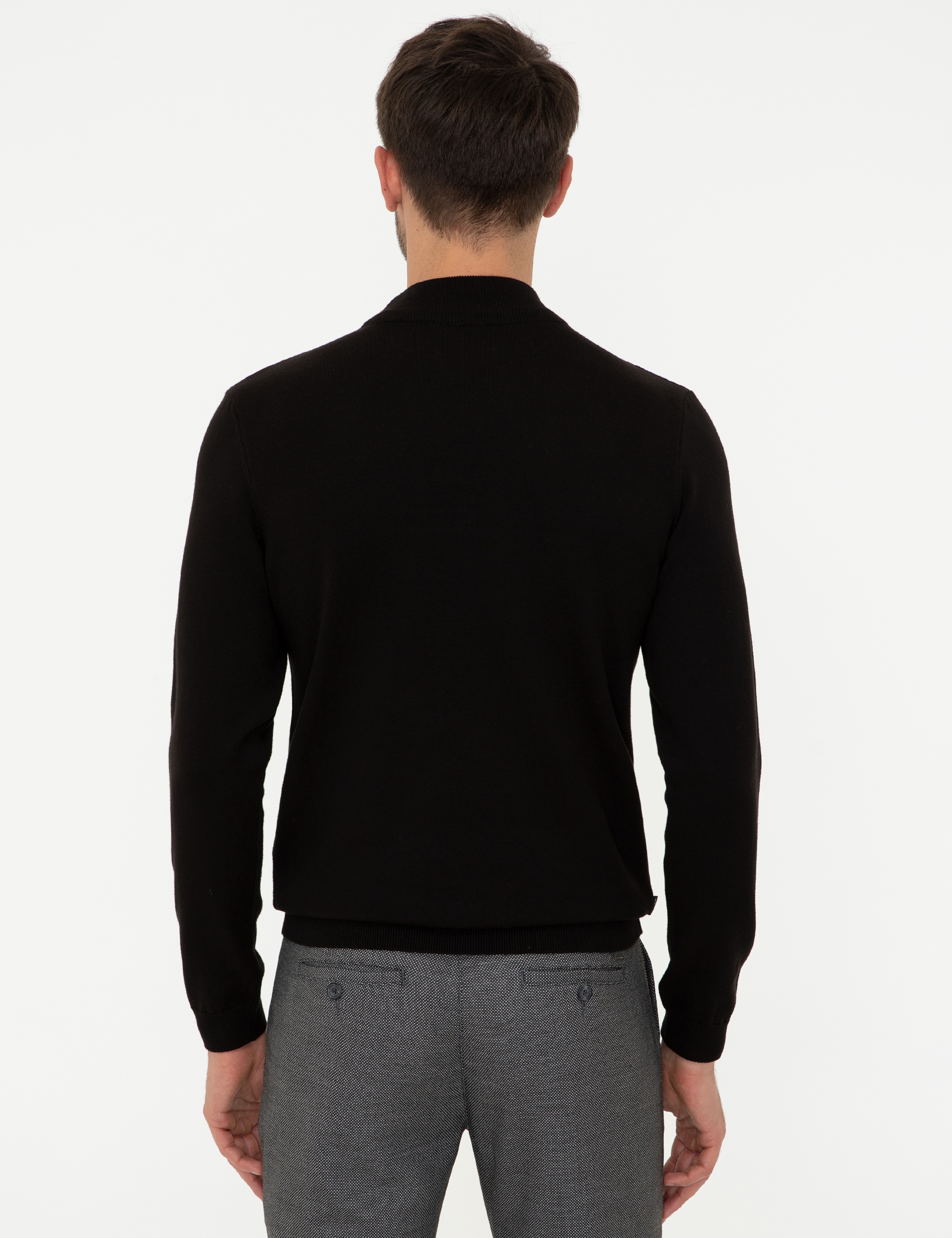Siyah Slim Fit Yarım Balıkçı Yaka Triko Kazak