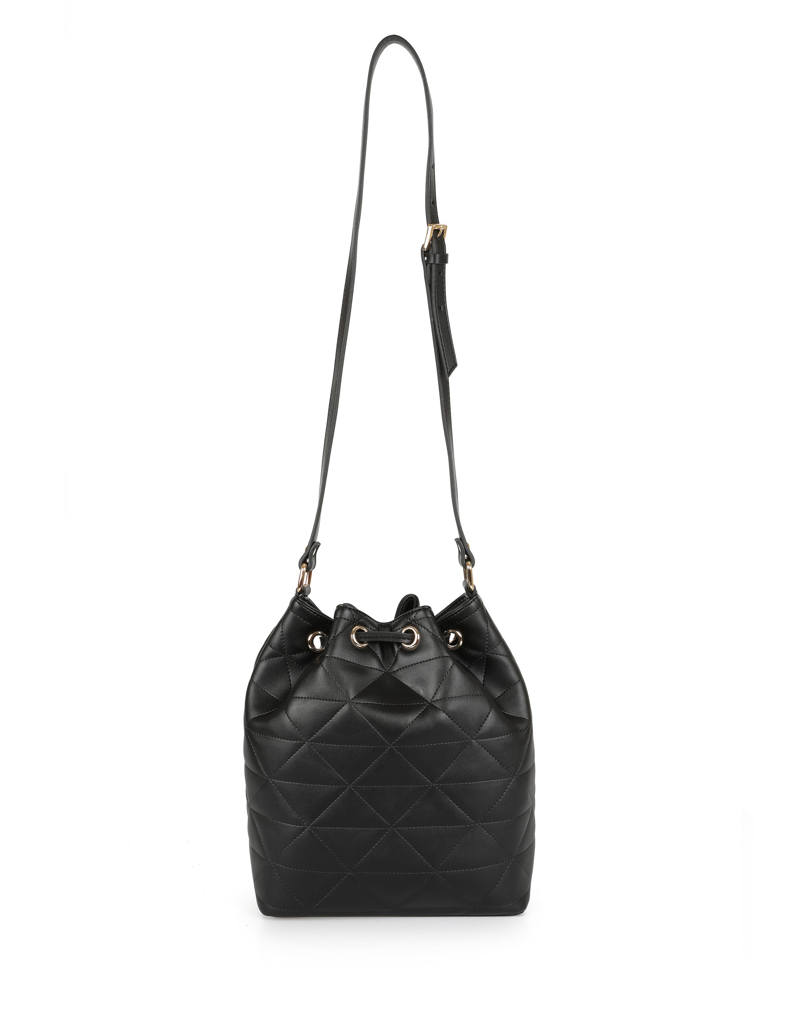 Siyah Büzgülü Çanta