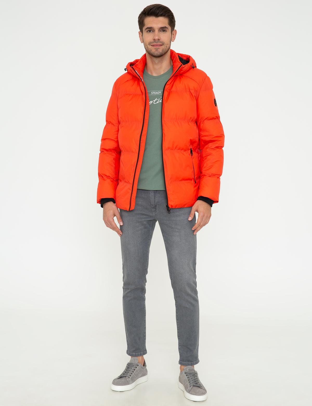 Turuncu Mont - 50238245035