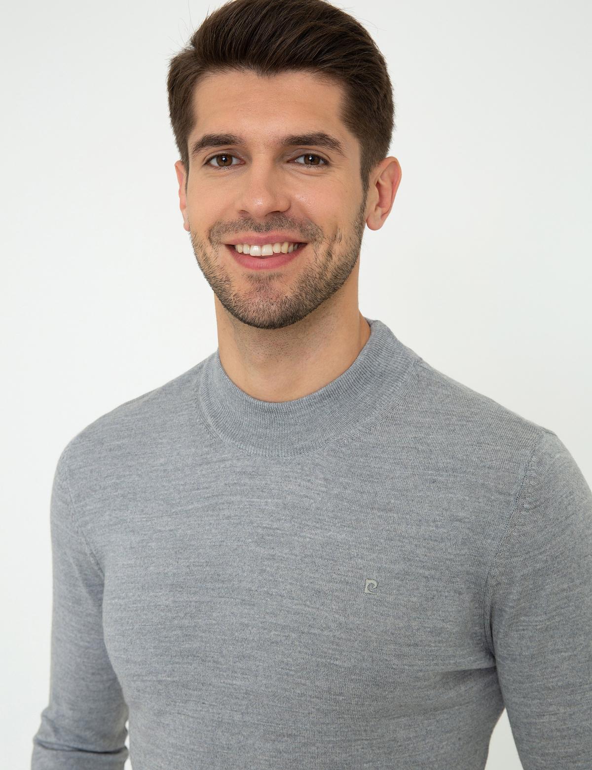 Açık Gri Melanj Slim Fit Çeyrek Yaka Yün Karışımlı Basic Triko Kazak - 50243895016