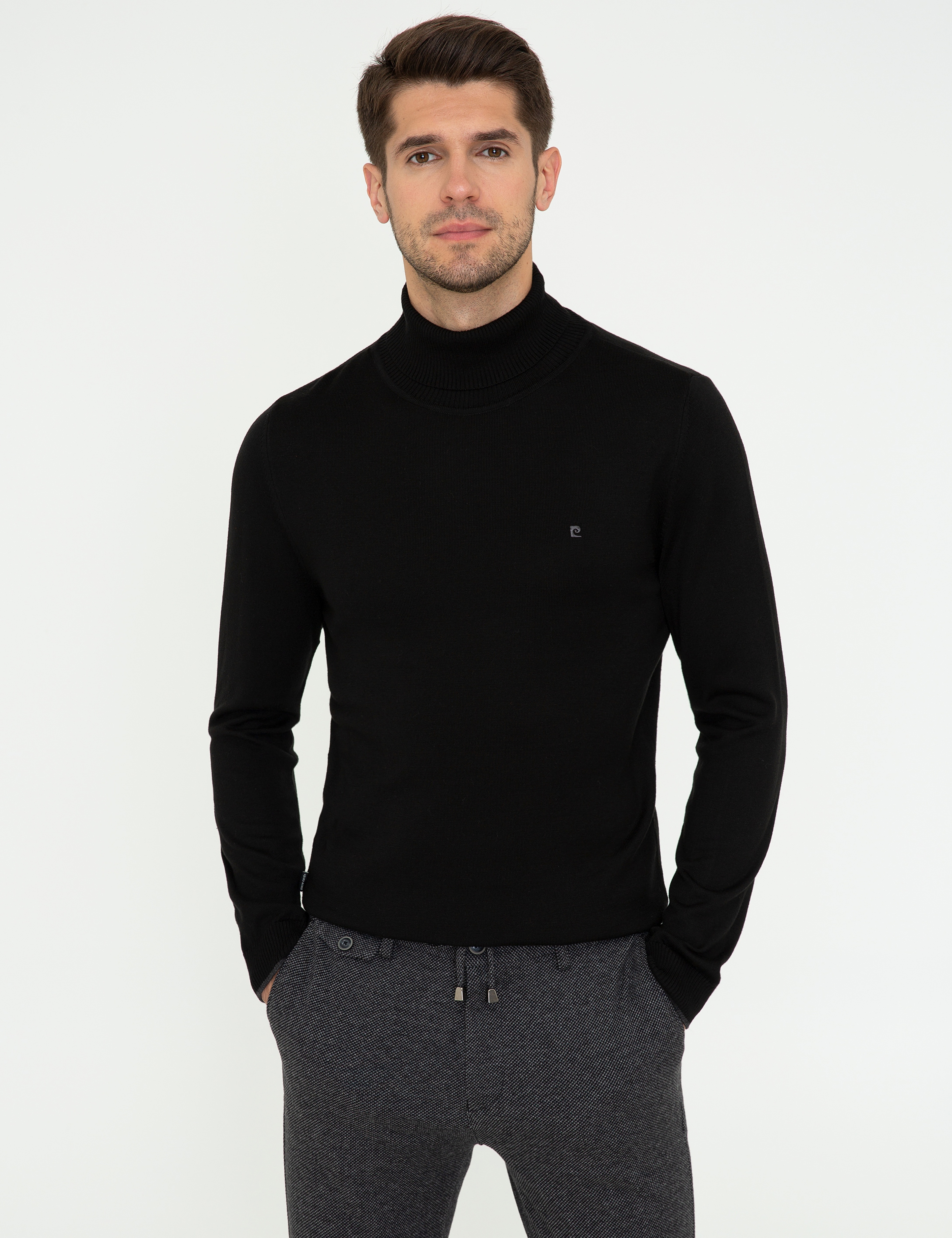 Siyah Slim Fit Balıkçı Yaka Basic Triko Kazak - Image 1