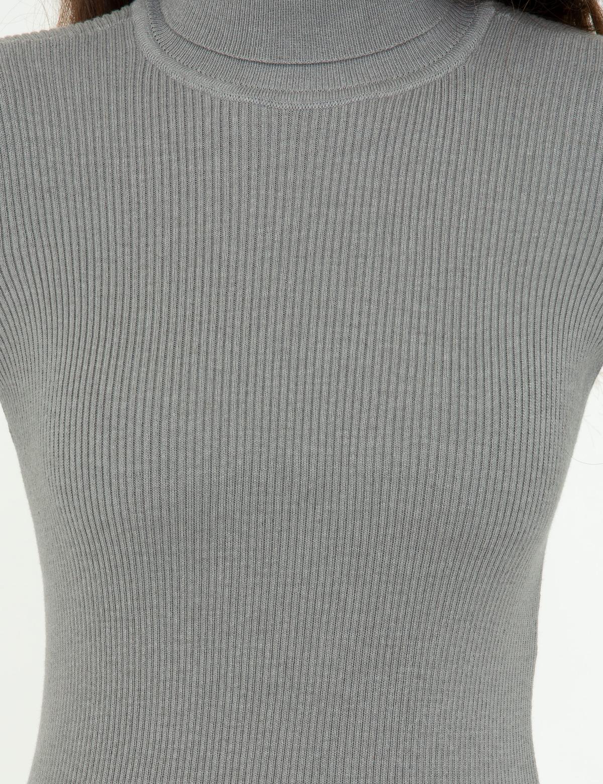 Balıkçı Yaka Gri Standart Fit Bisiklet Yaka Triko Kazak - 50244881024