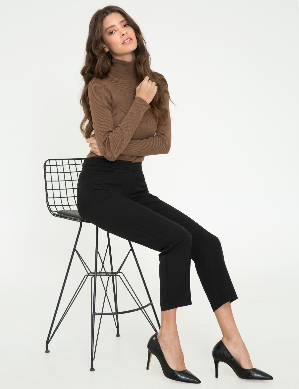 Siyah Slim Fit Kumaş Pantolon