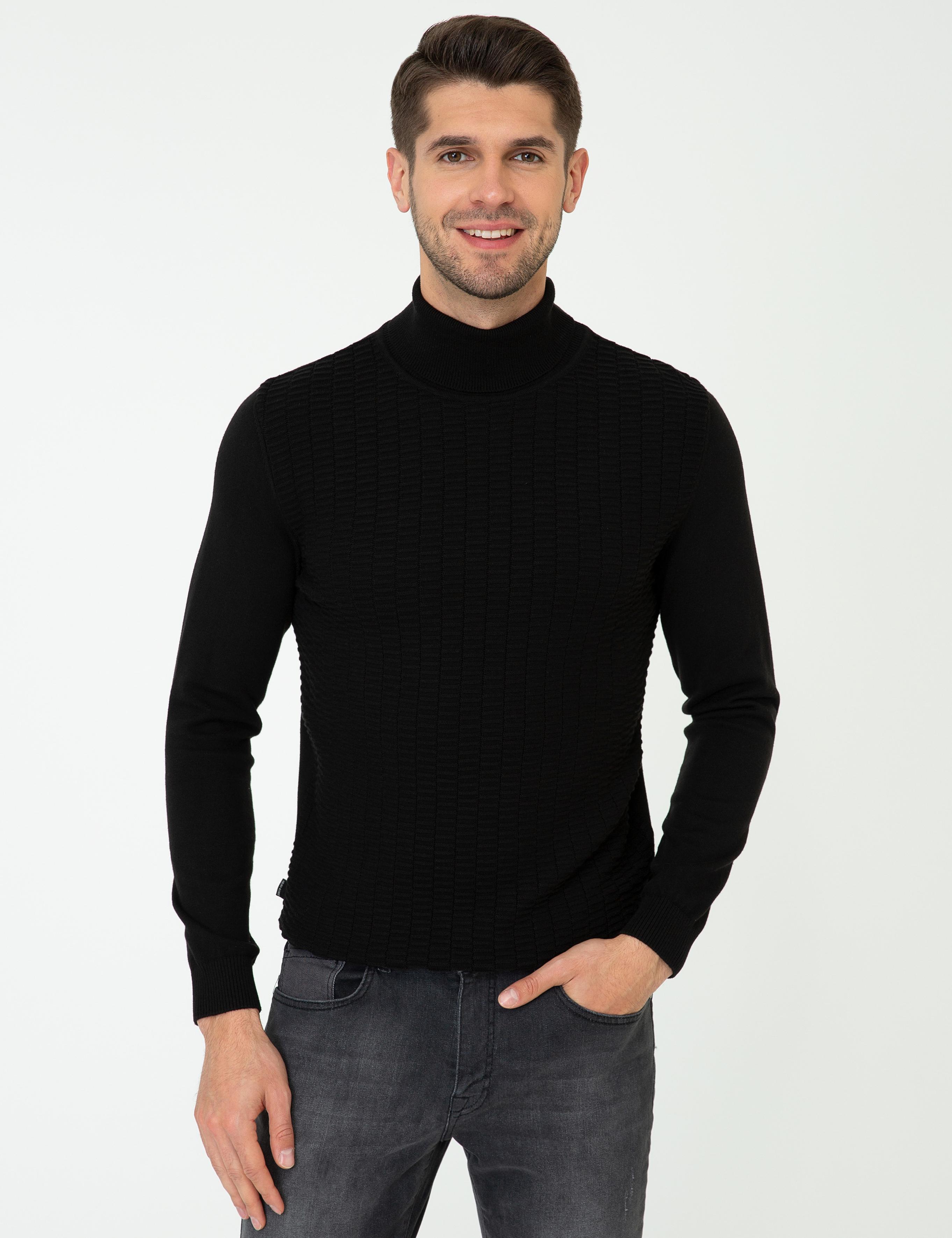 Siyah Slim Fit Balıkçı Yaka Triko Kazak