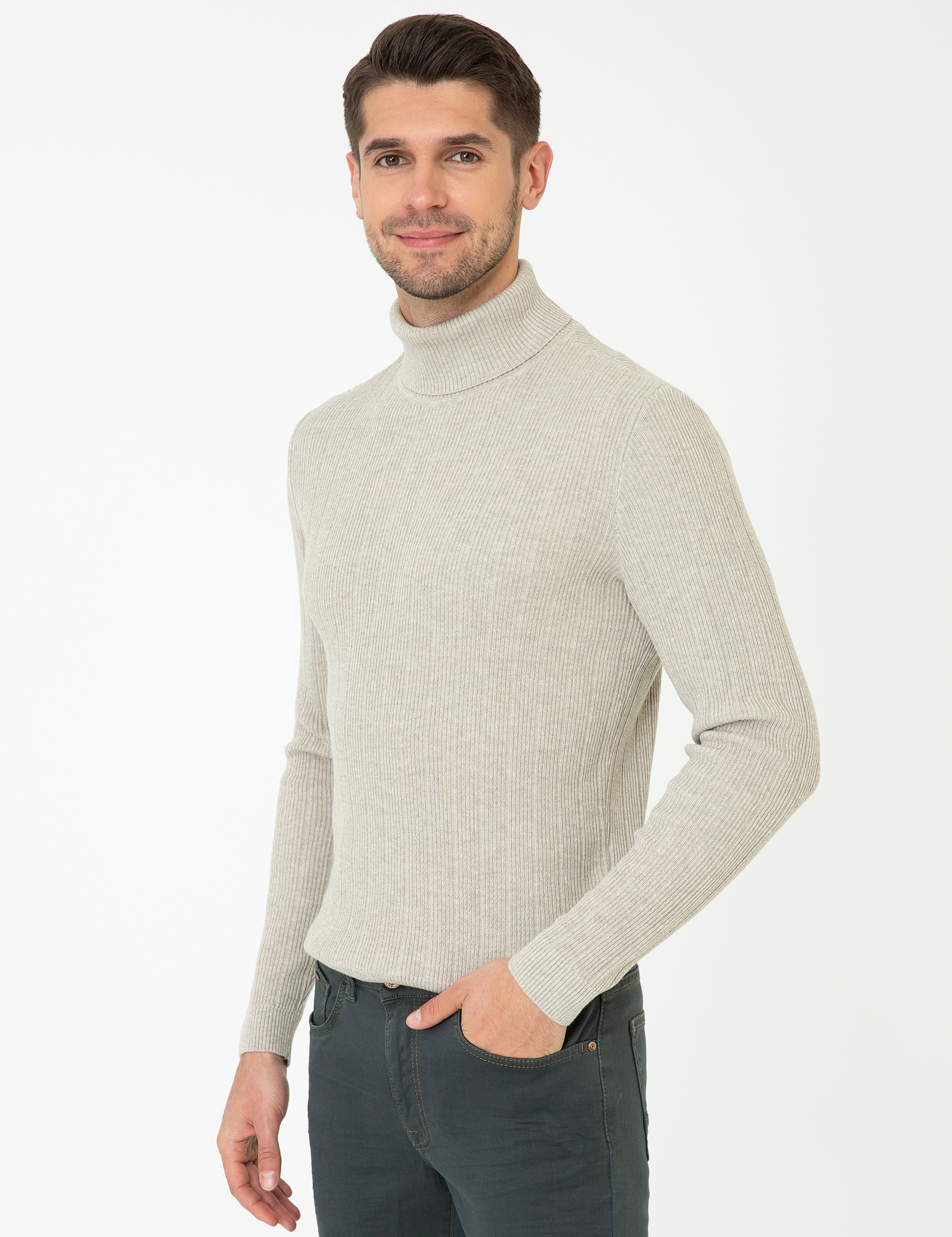 Kum Melanj Slim Fit Balıkçı Yaka Triko Kazak - Image 3