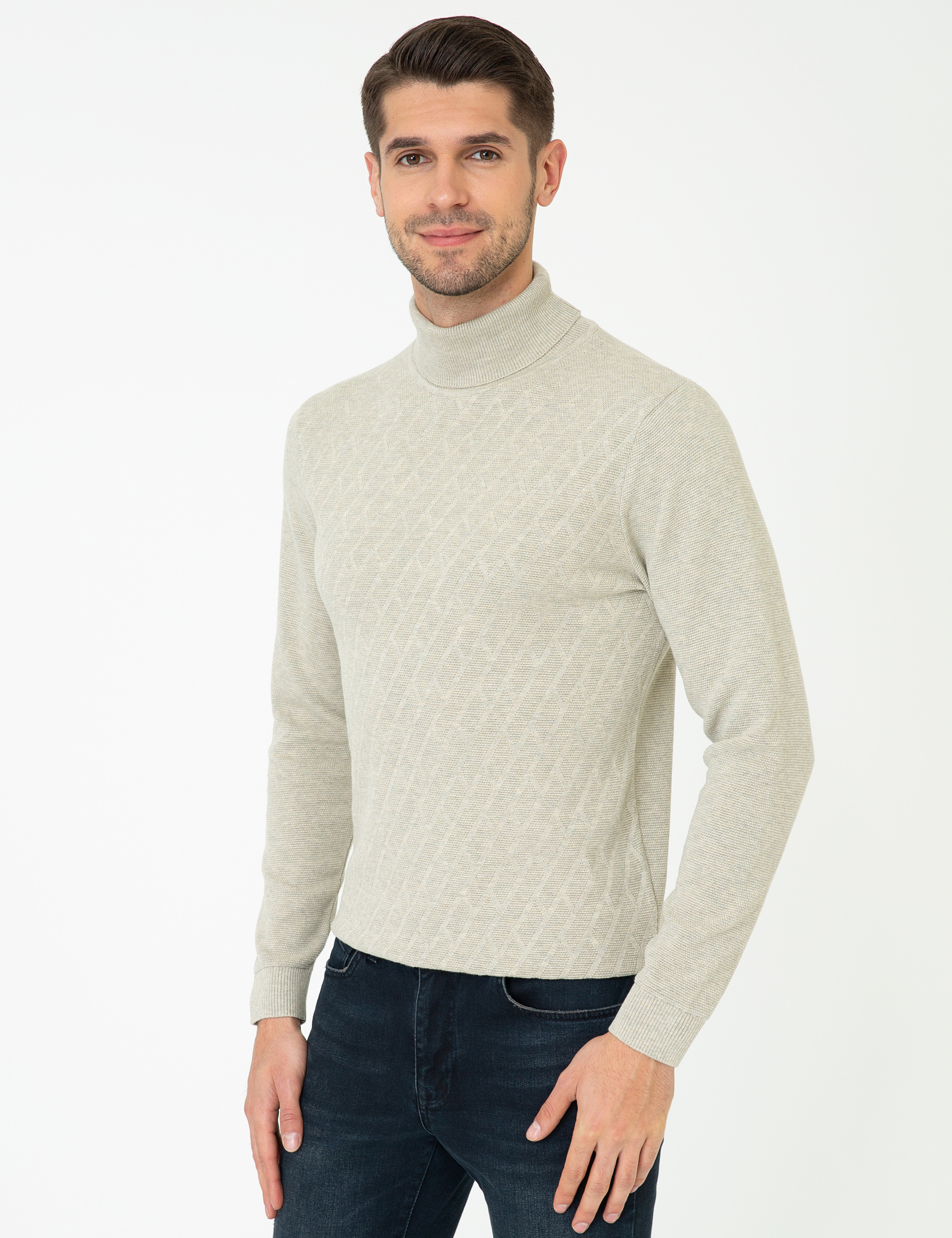 Kum Melanj Slim Fit Balıkçı Yaka Triko Kazak