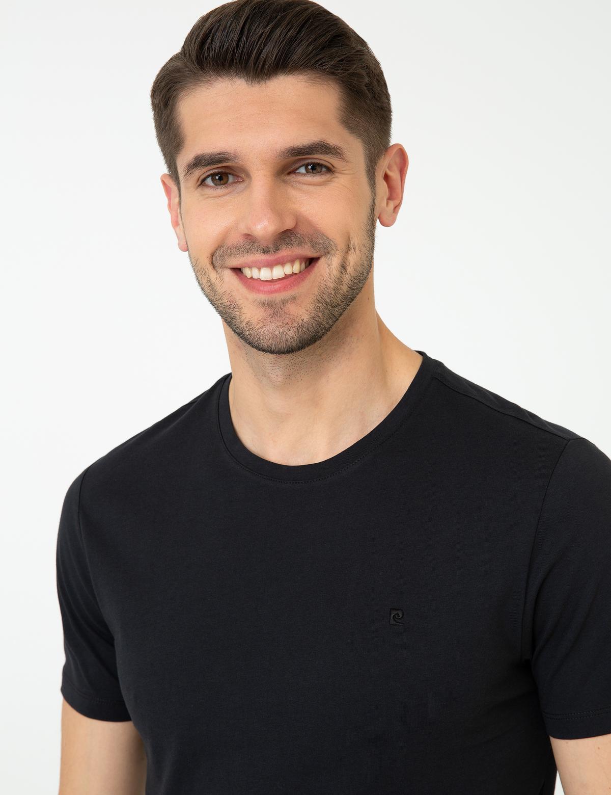 Siyah Slim Fit Bisiklet Yaka Basic Tişört - 50252189010