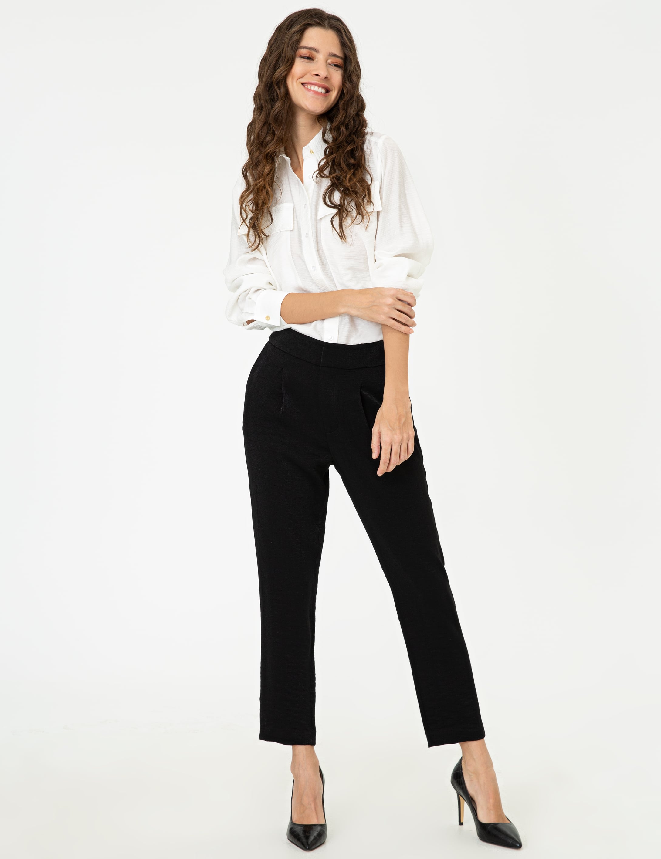 Ekru Comfort Fit Uzun Kollu Gömlek