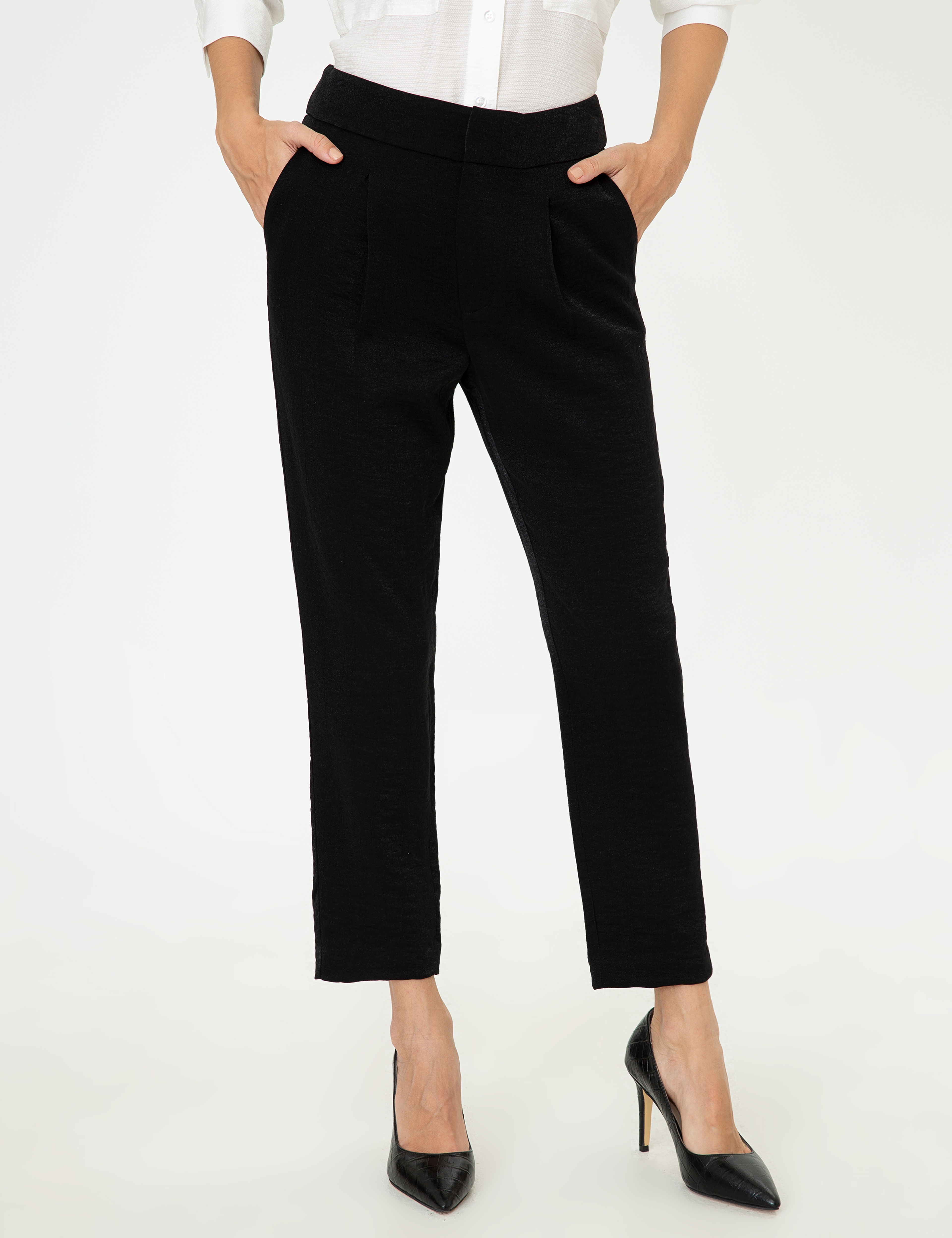 Siyah Comfort Fit Kumaş Pantolon - Image 2