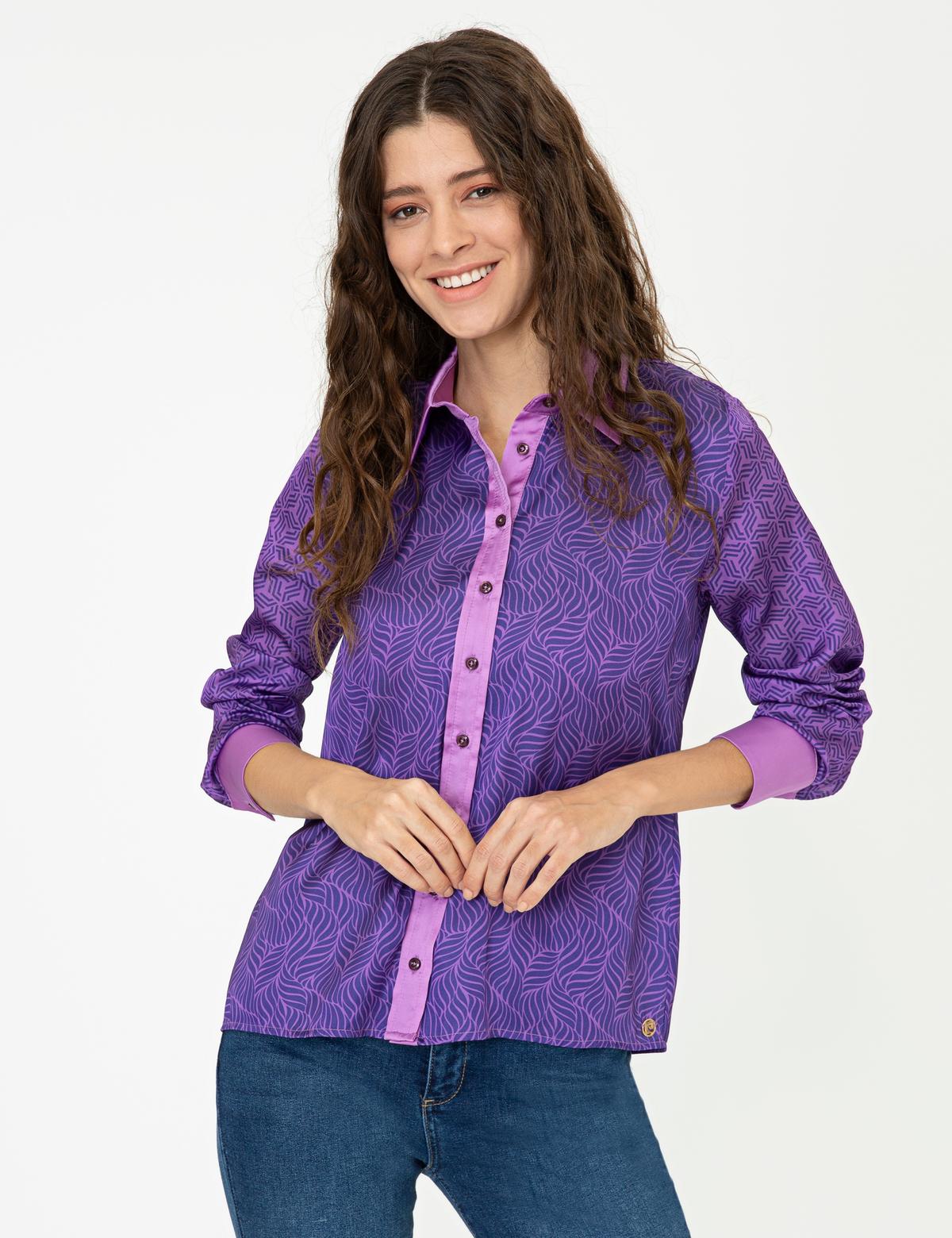 Mor Desenli Comfort Fit Gömlek