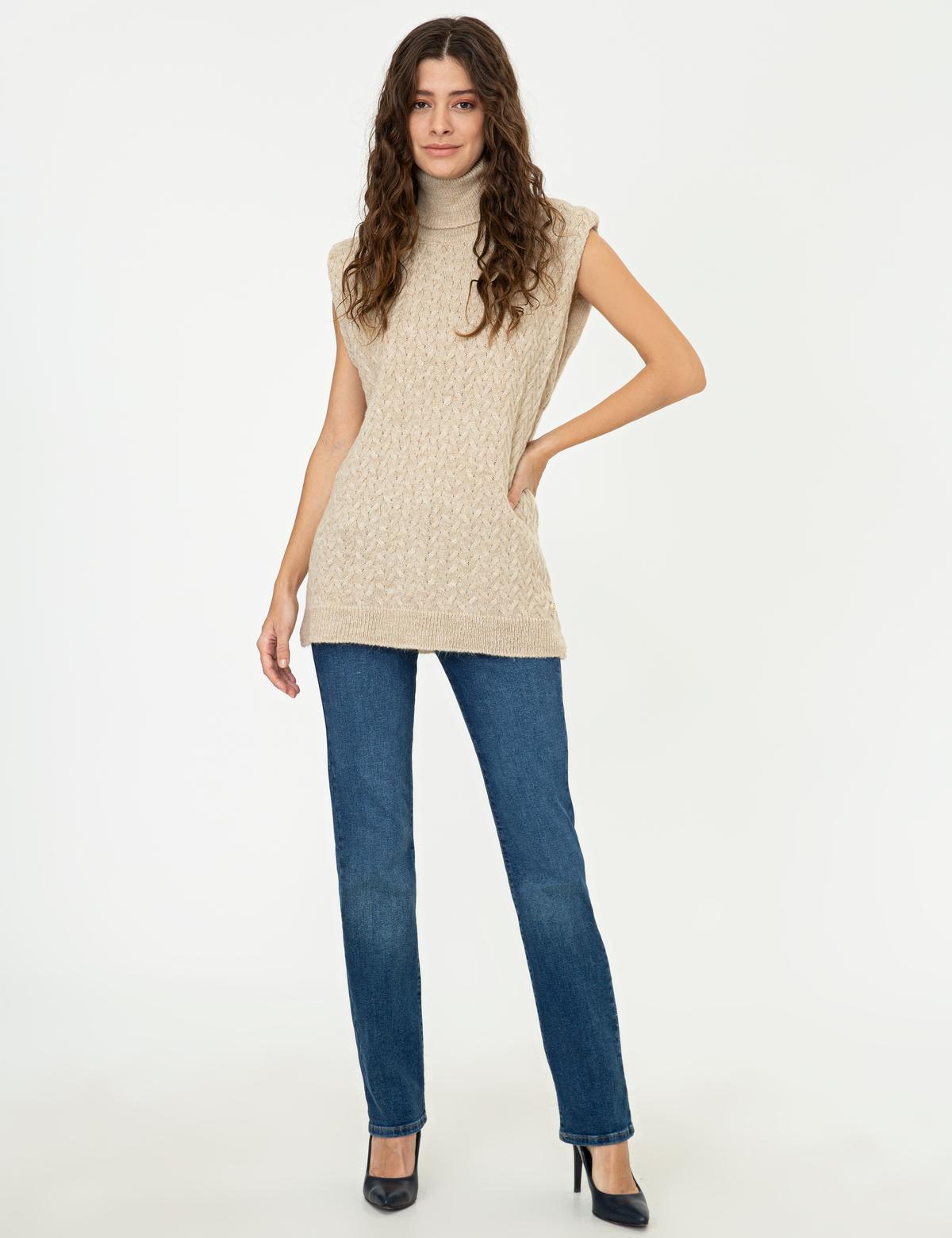 Balıkçı Yaka Bej Oversize Kazak - 50248474007