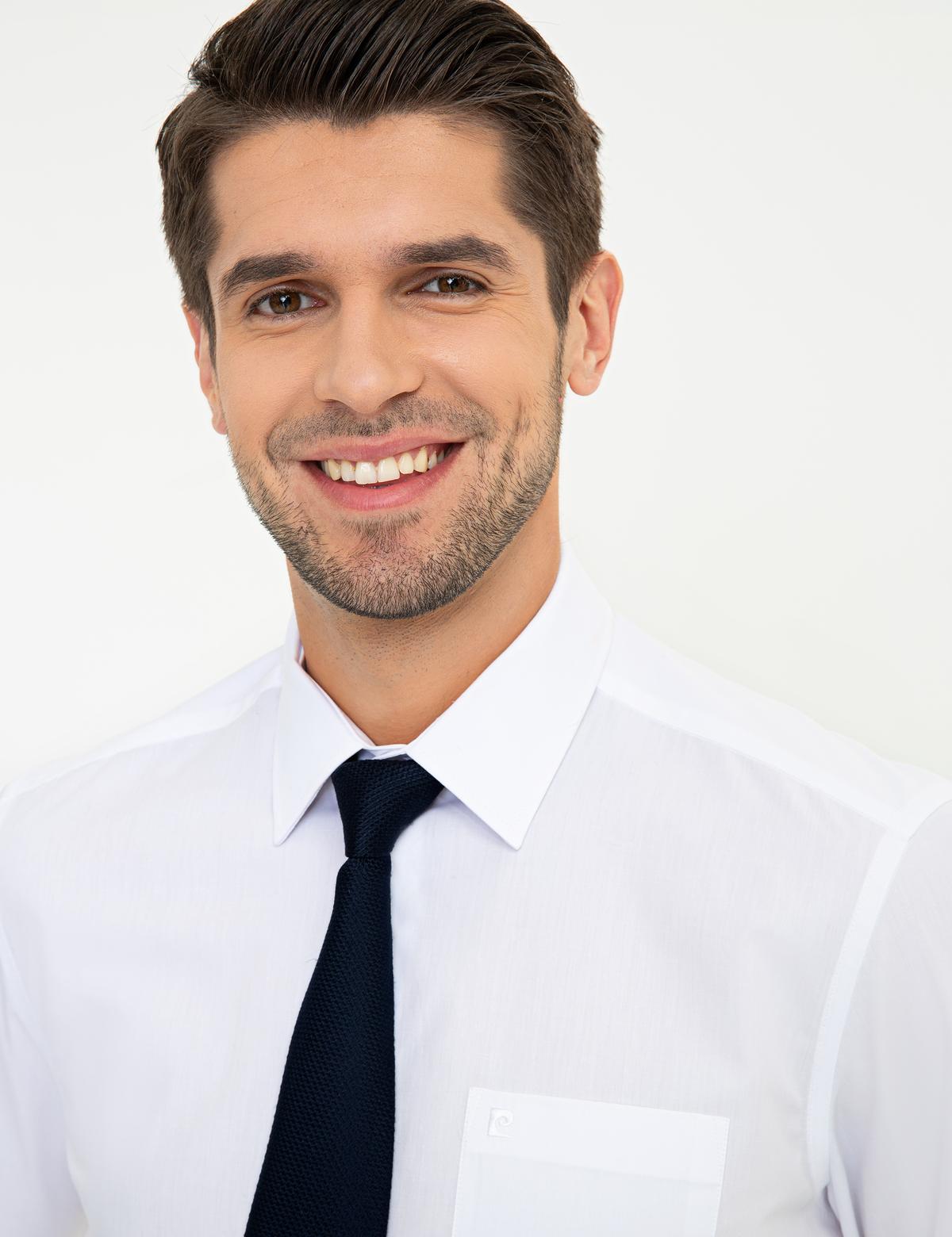 Beyaz Regular Fit Uzun Kollu Klasik Gömlek - 50243791018