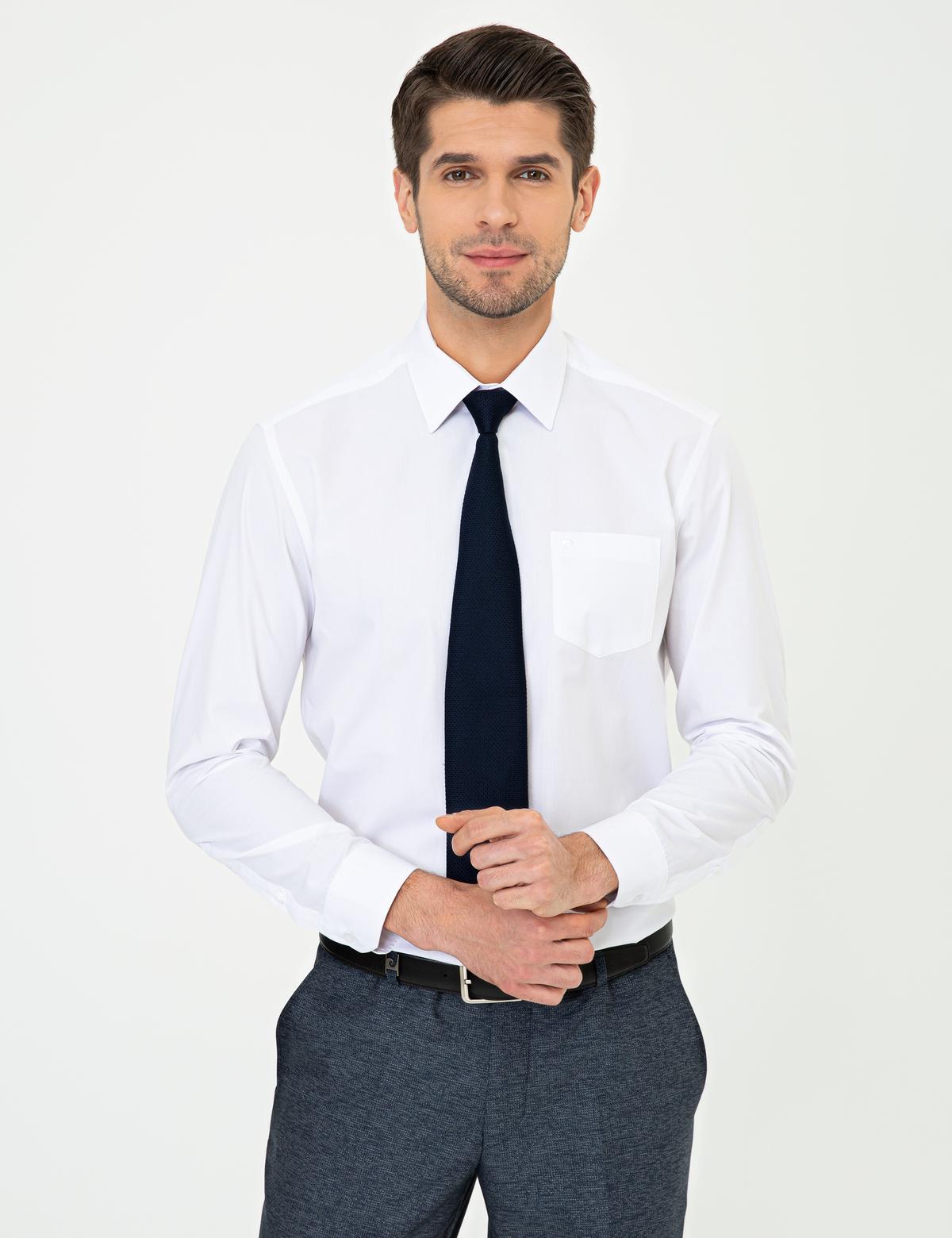 Beyaz Regular Fit Uzun Kollu Klasik Gömlek