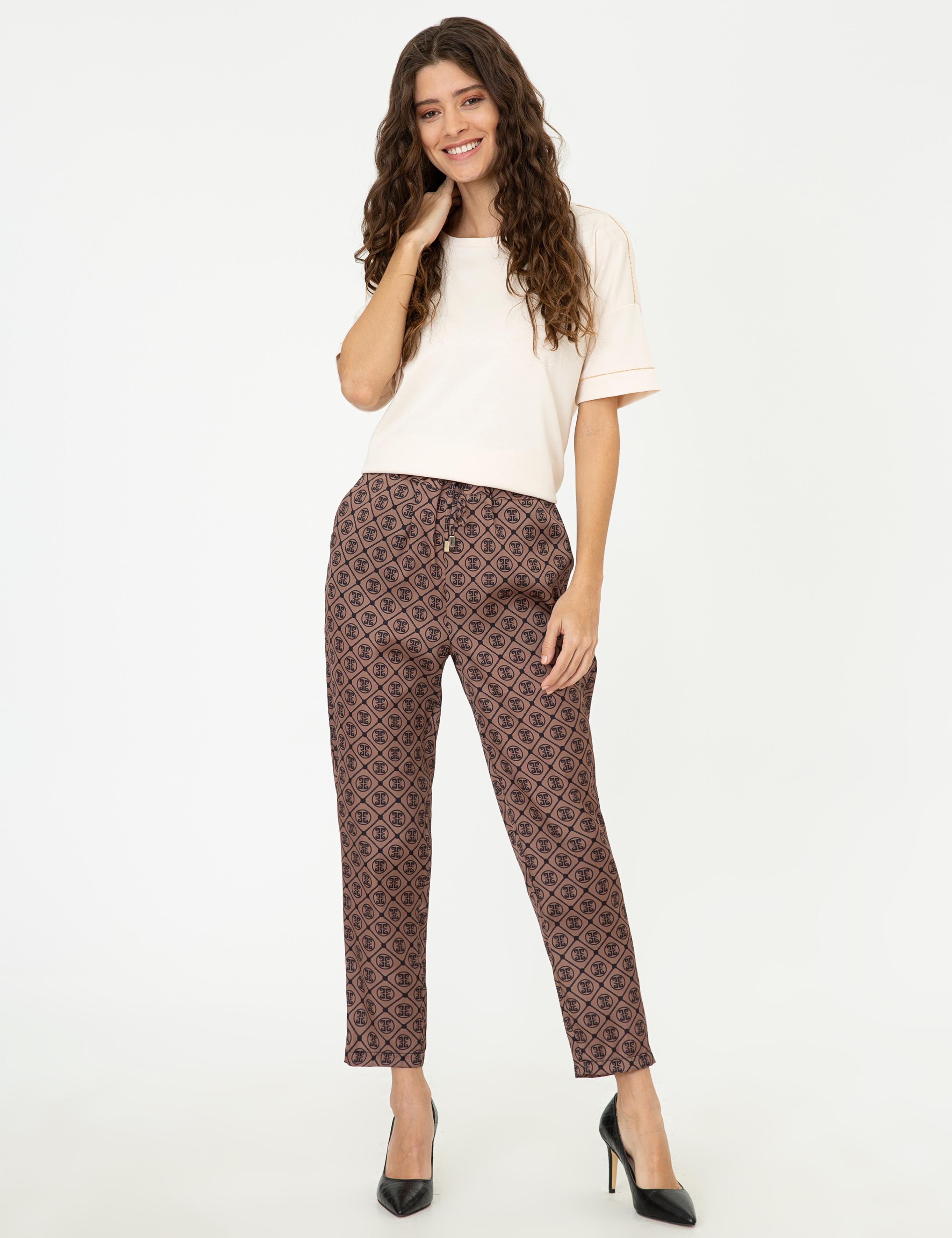 Krem Regular Fit Tişört