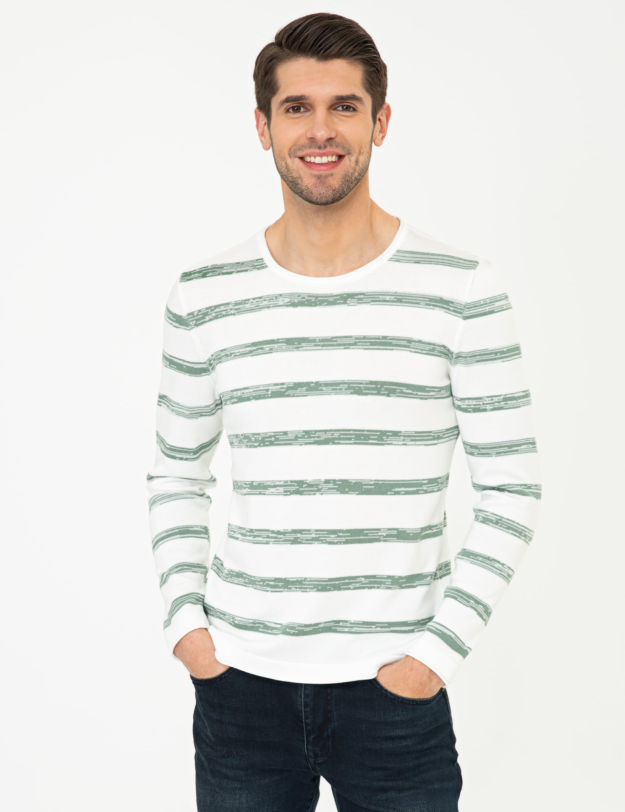 Ekru Slim Fit Bisiklet Yaka Triko Kazak