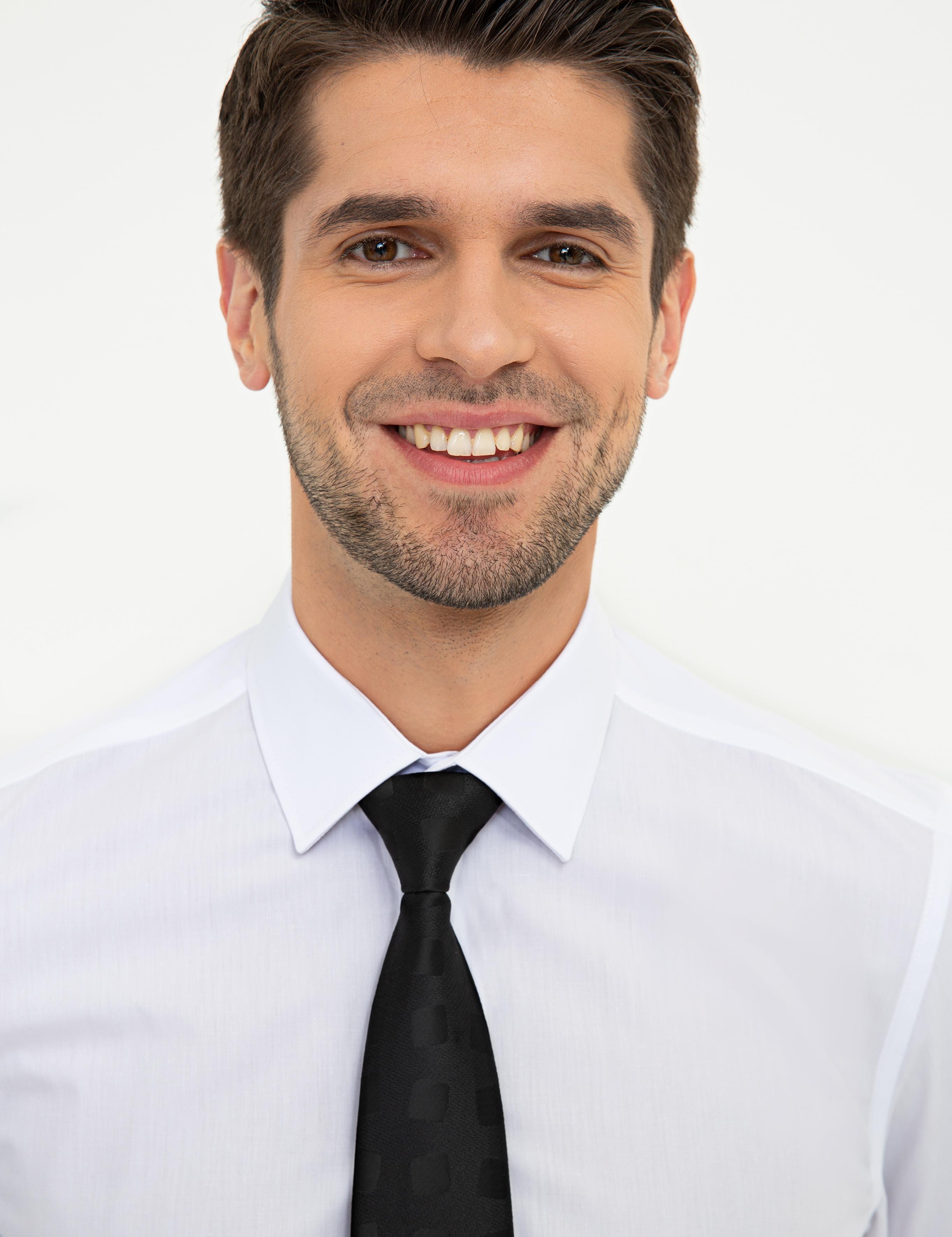 Beyaz Slim Fit Klasik Gömlek