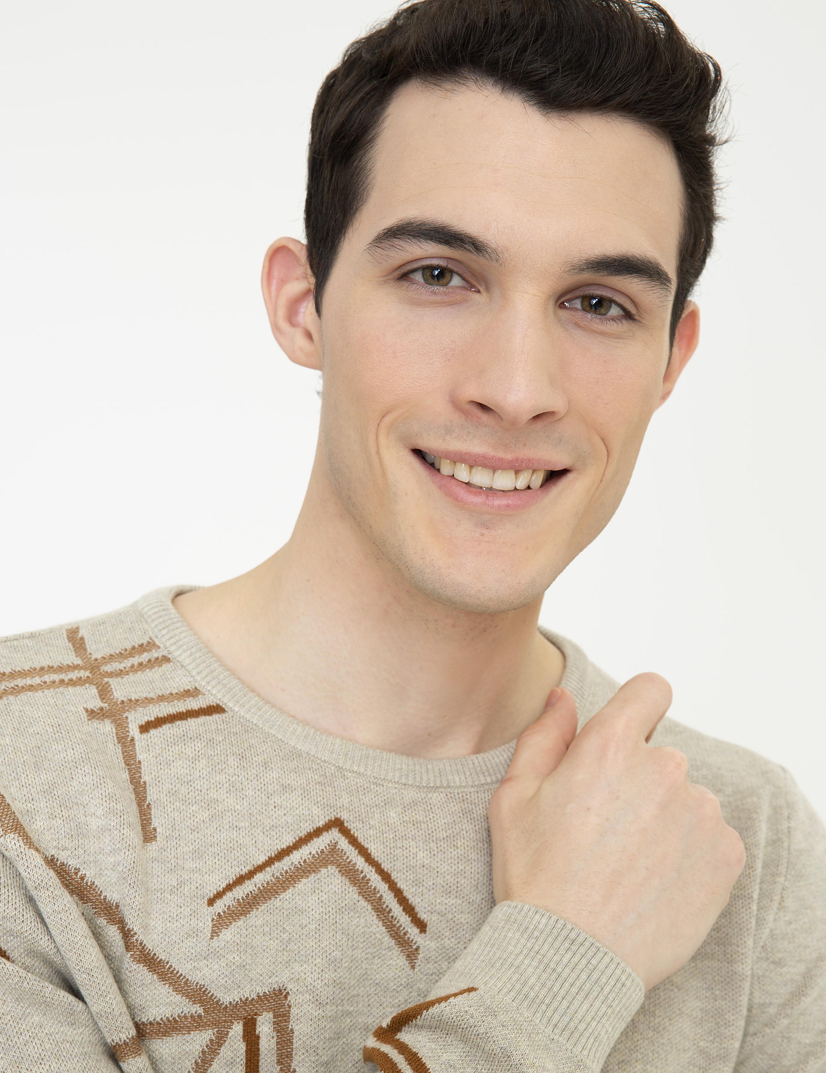 Kum Melanj Slim Fit Bisiklet Yaka Triko Kazak