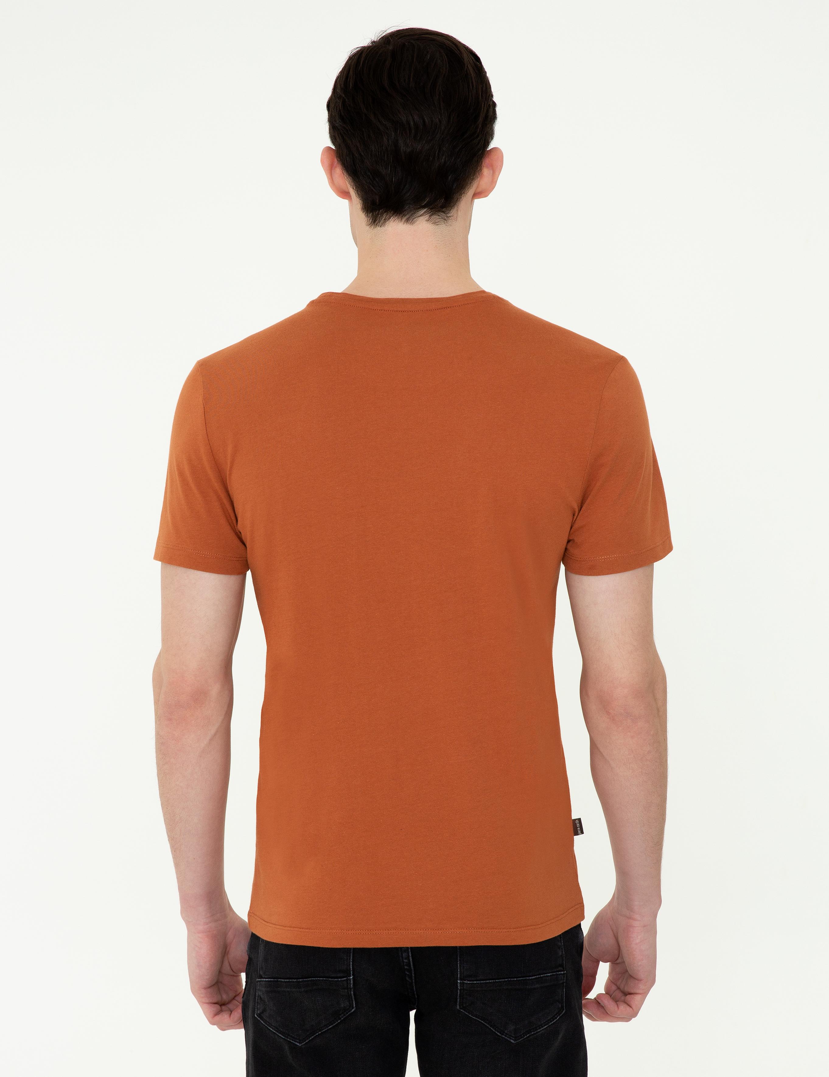 Kahverengi Slim Fit Bisiklet Yaka Tişört